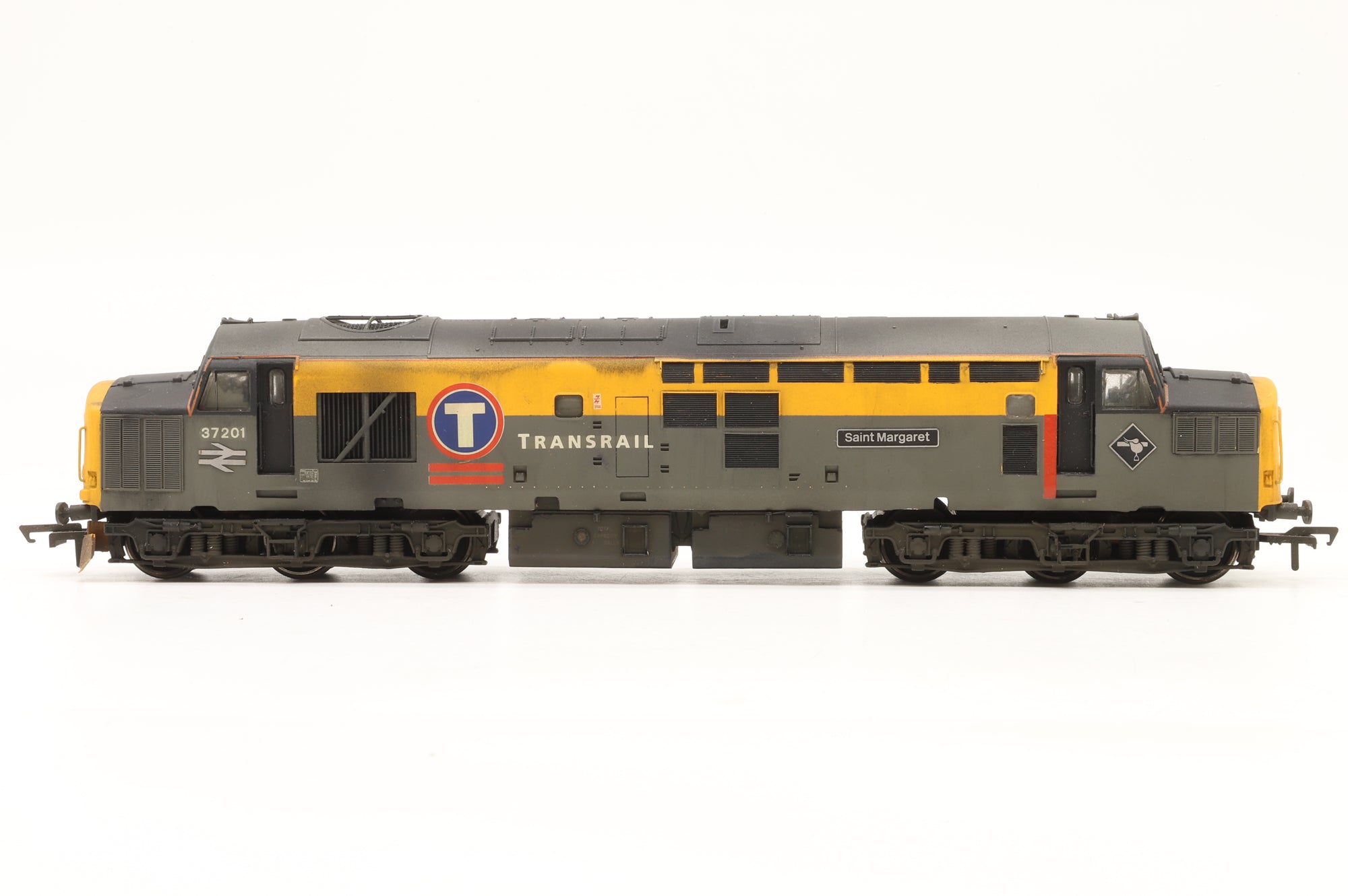 Bachmann OO 32-780 Class 37/0 '37201' Resprayed & Renumbered Weathered DCC Fitted
