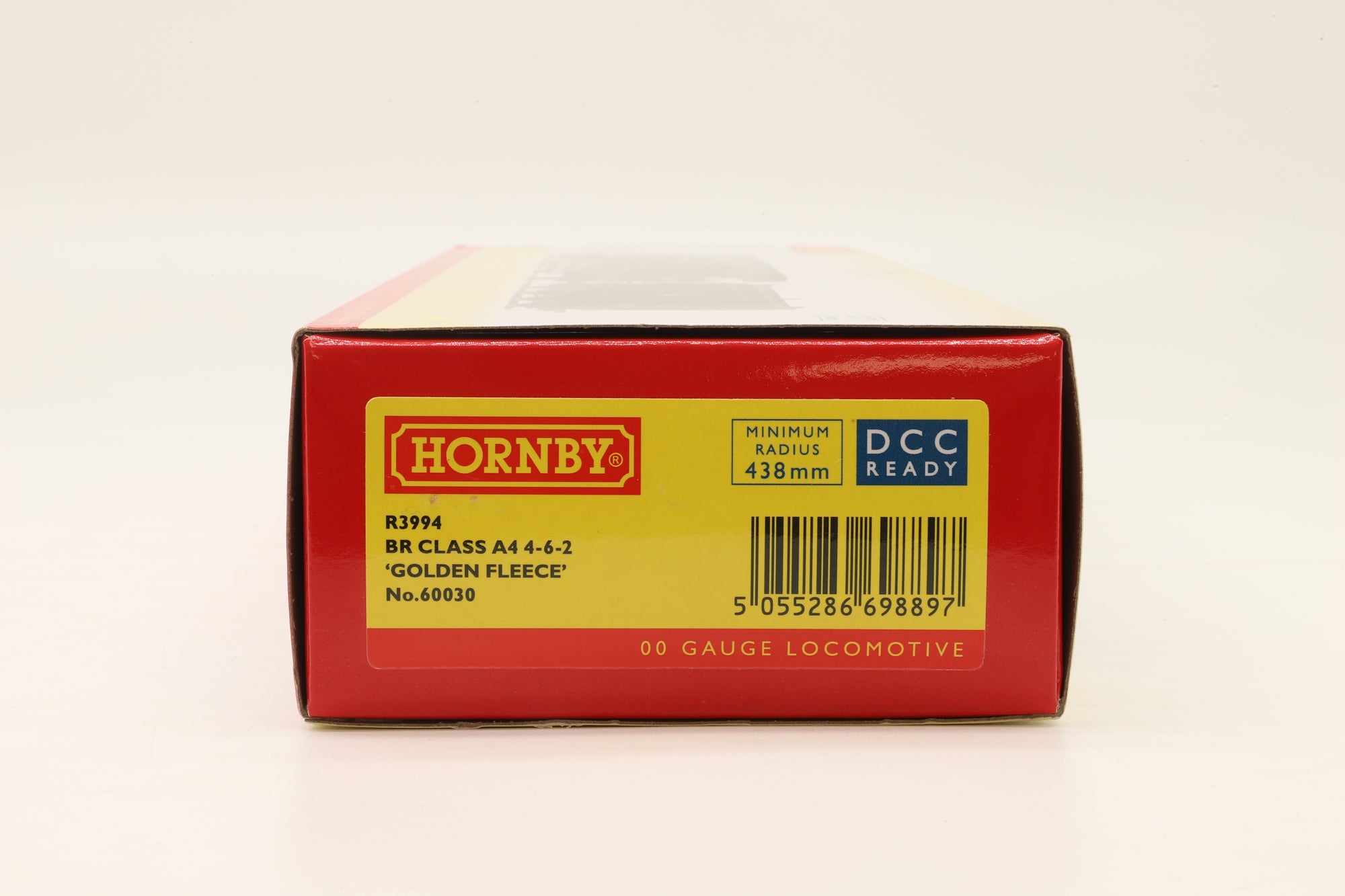 Hornby OO R3994 Class A4 '60030' 'Golden Fleece' BR Lined Green L/C