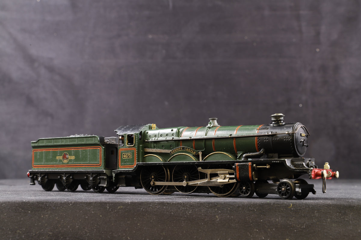 Hornby Dublo OO 2221 Castle Class 4-6-0 &#39;4075&#39; &#39;Cardiff Castle&#39; BR Green L/C 2-Rail