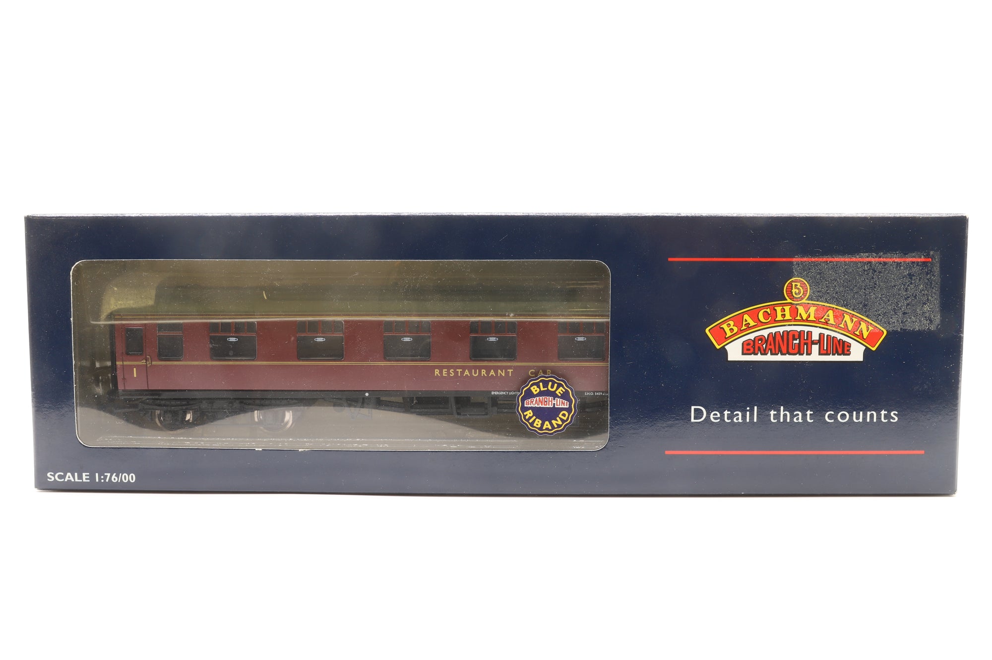 Bachmann OO Rake Of 4 BR Mk1 Maroon Coaches Inc. 39-126A x 2 39-251 & 39-0126C