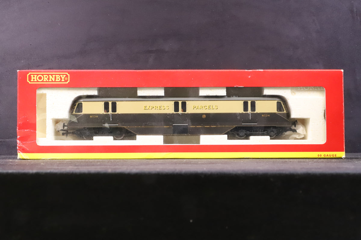 Hornby OO R2768 GWR Parcels Railcar No.34 in GWR Choc/Cream Livery