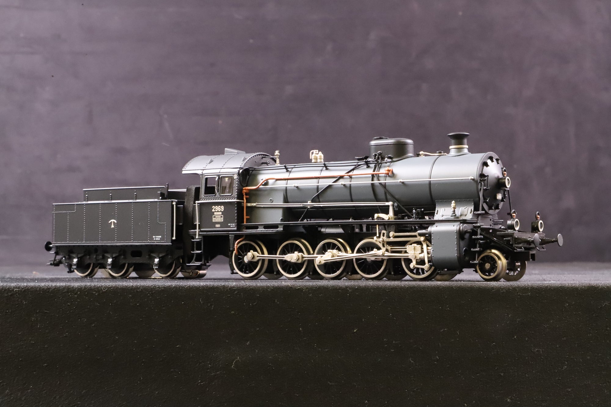 Marklin HO 39253 Class C 5/6 "Elephant" Steam Locomotive MFX Sound