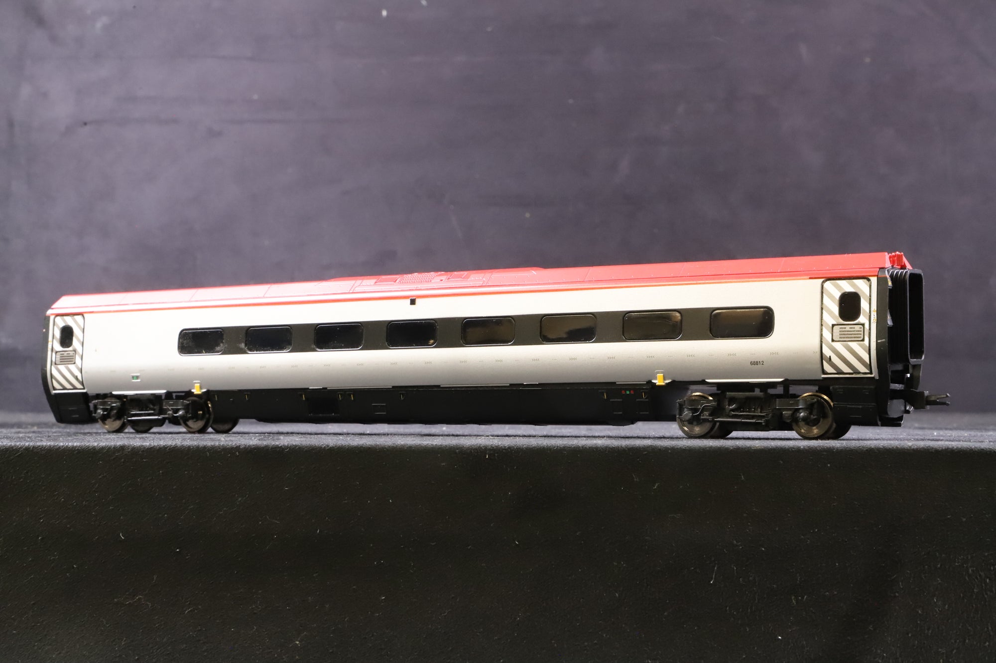 Hornby OO Virgin Pendolino 6 Car Set DCC Fitted
