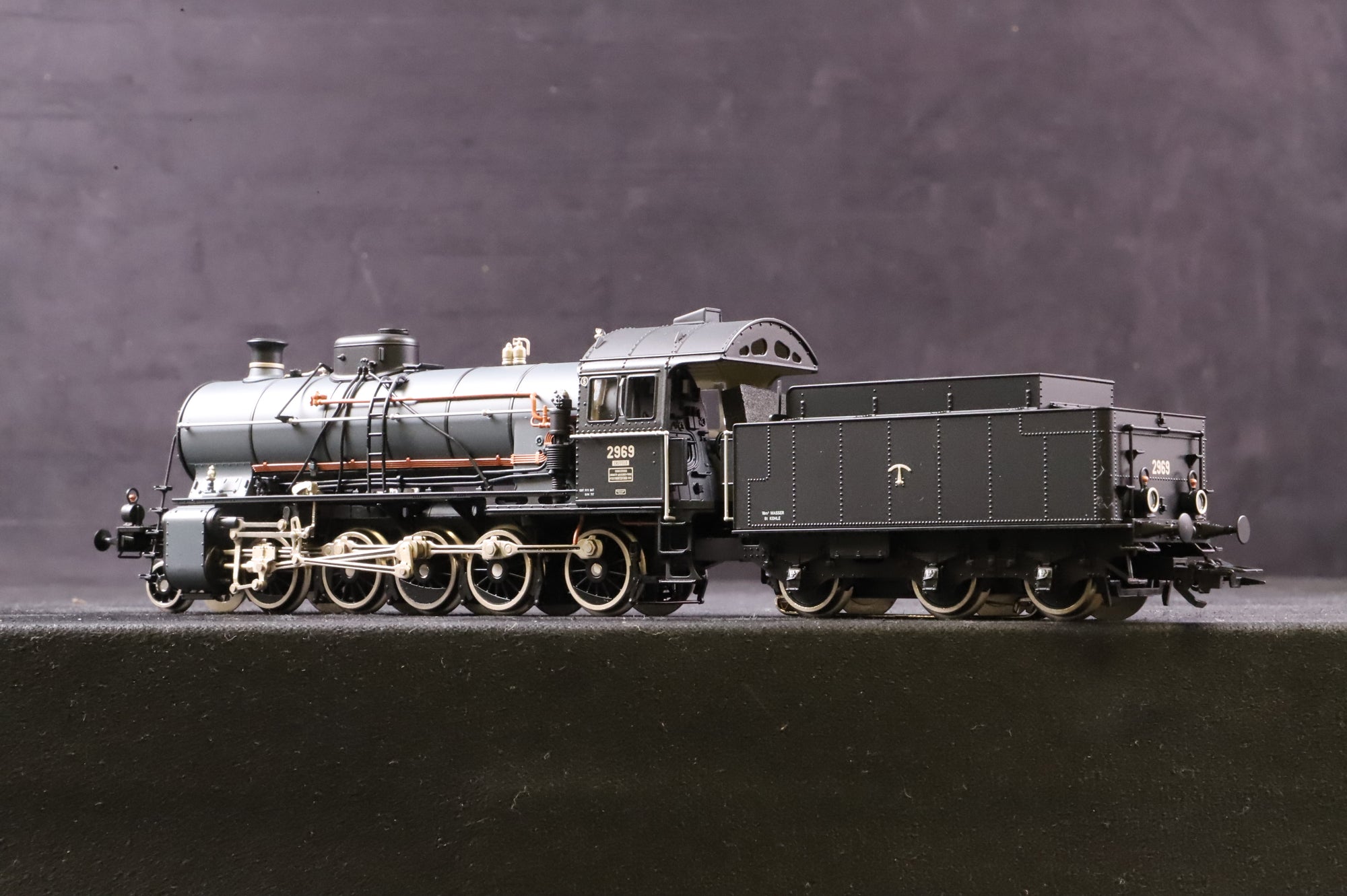 Marklin HO 39253 Class C 5/6 "Elephant" Steam Locomotive MFX Sound