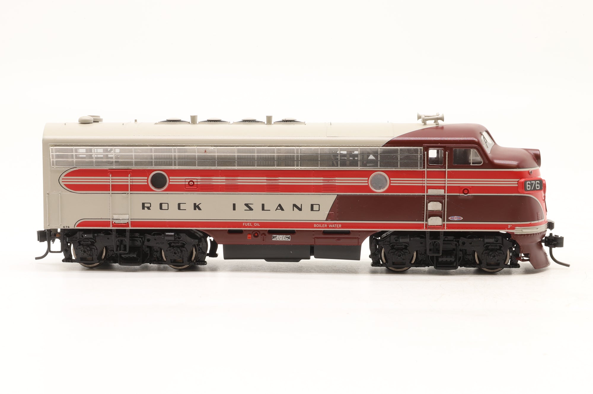 Athearn Genesis HO G1007 F-7A I #676 in Rock Island Livery
