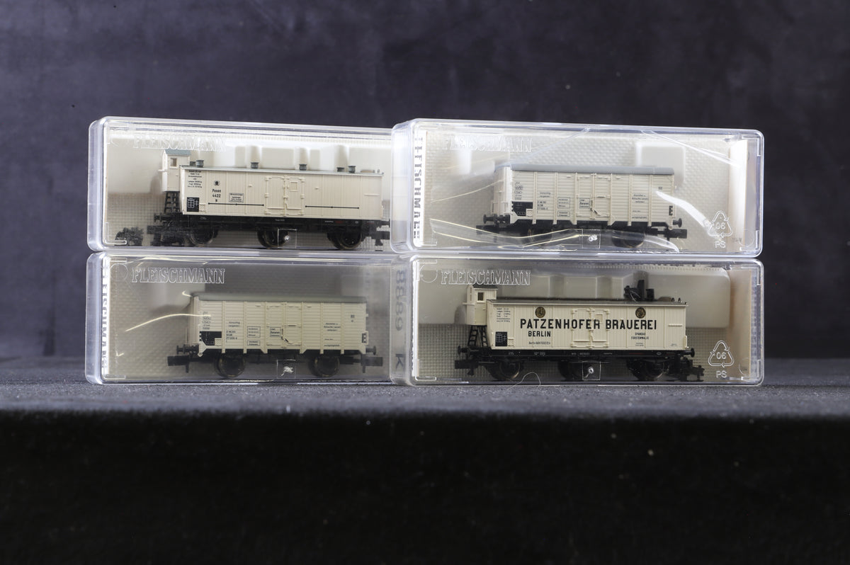 Fleischmann N Rake Of 4 Beer Box Vans Inc. 85 8827 &amp; 8889