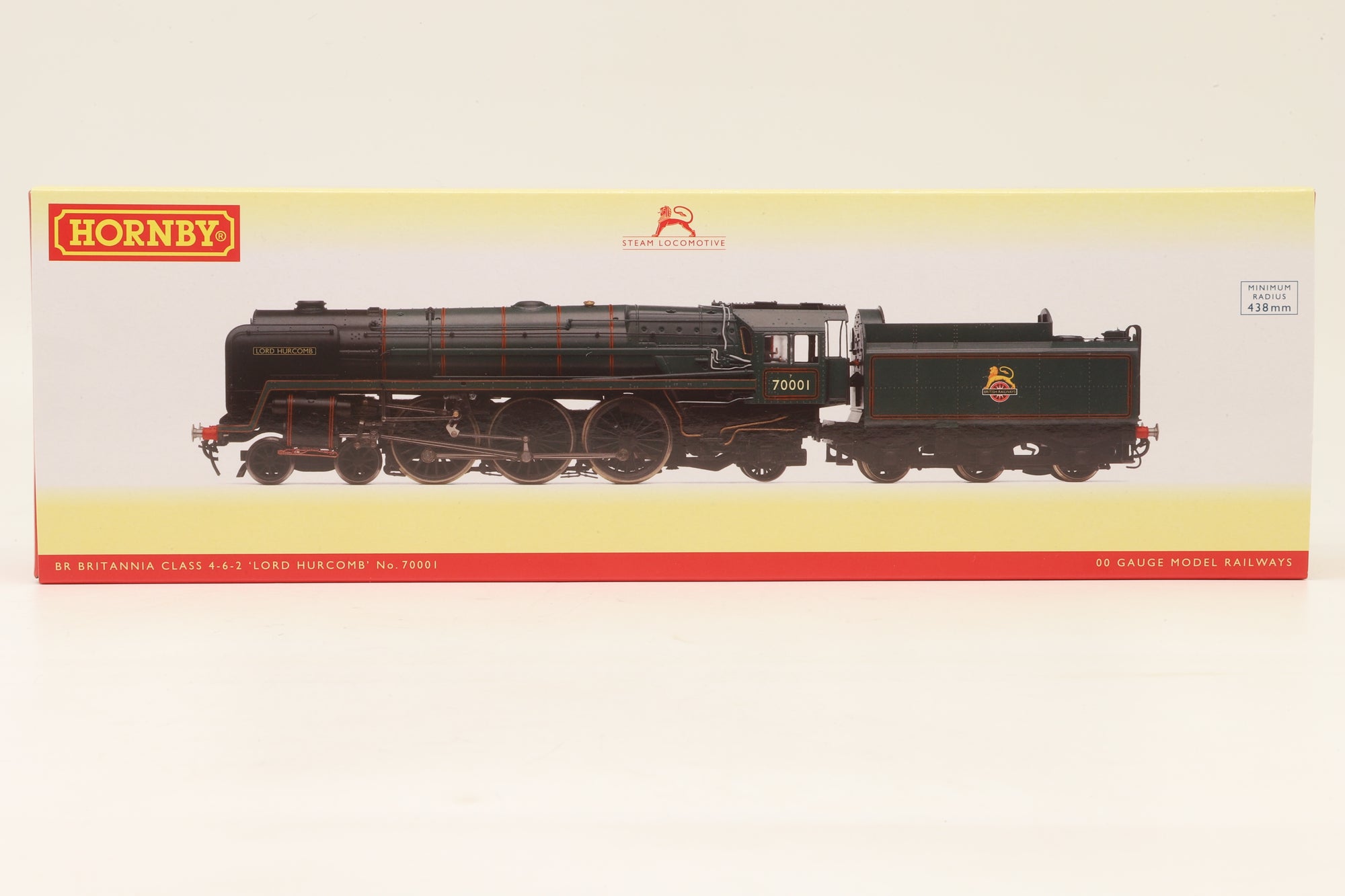 Hornby OO R30362 Britannia Class '70001' 'Lord Hurcomb' BR Lined Green E/C