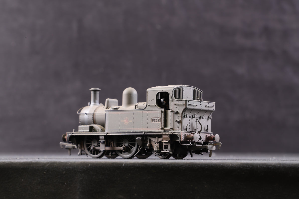 Hattons OO H1415 Cl.14xx 0-4-2 &#39;1432&#39; BR Lined Green L/Crest, Heavily Weathered