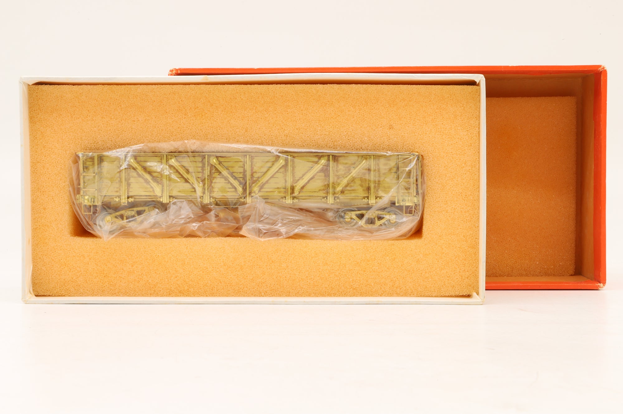 Iron Horse HO Brass 15524 Composite General Service Gondola – Unpainted