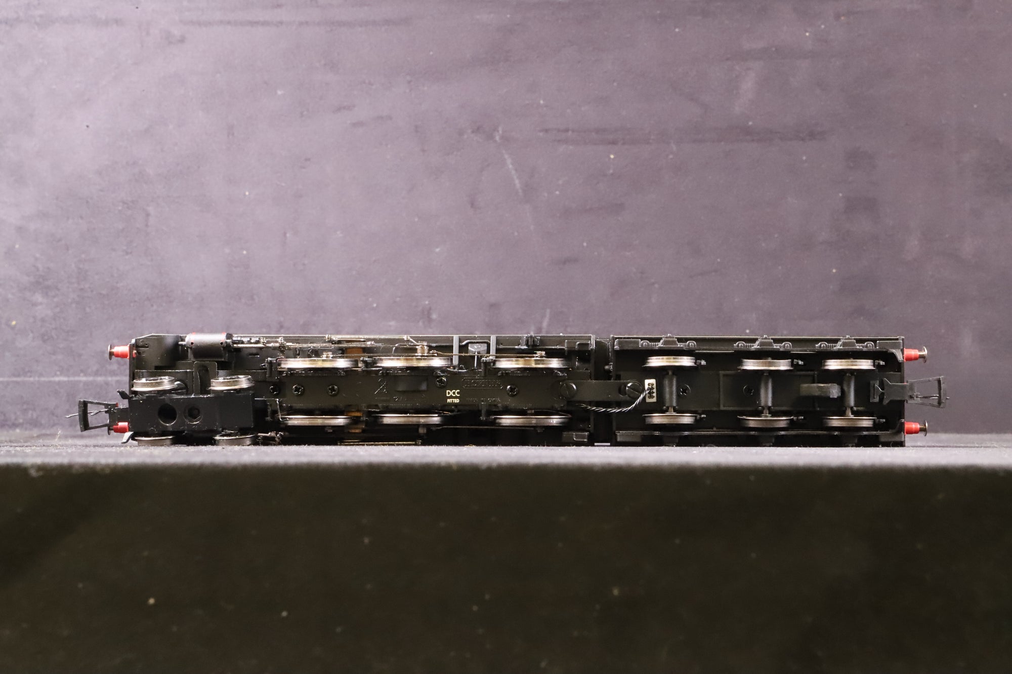 Hornby OO R2999X Class B1 '61138' BR Lined Black E/C DCC Fitted