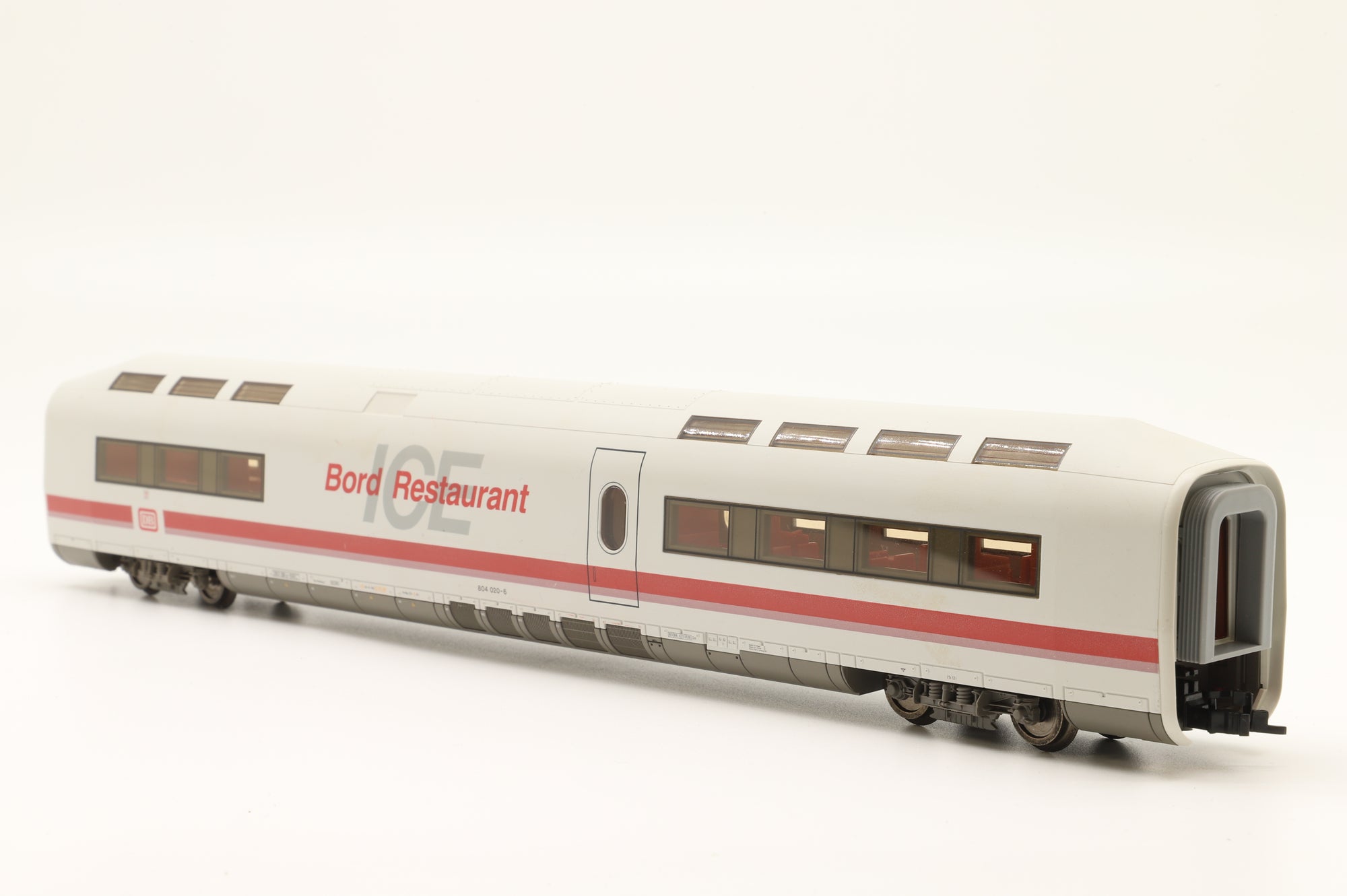 Fleischmann HO Rake Of 5 DB ICE Coaches Inc. 4449x2, 4448, 4441, 4444