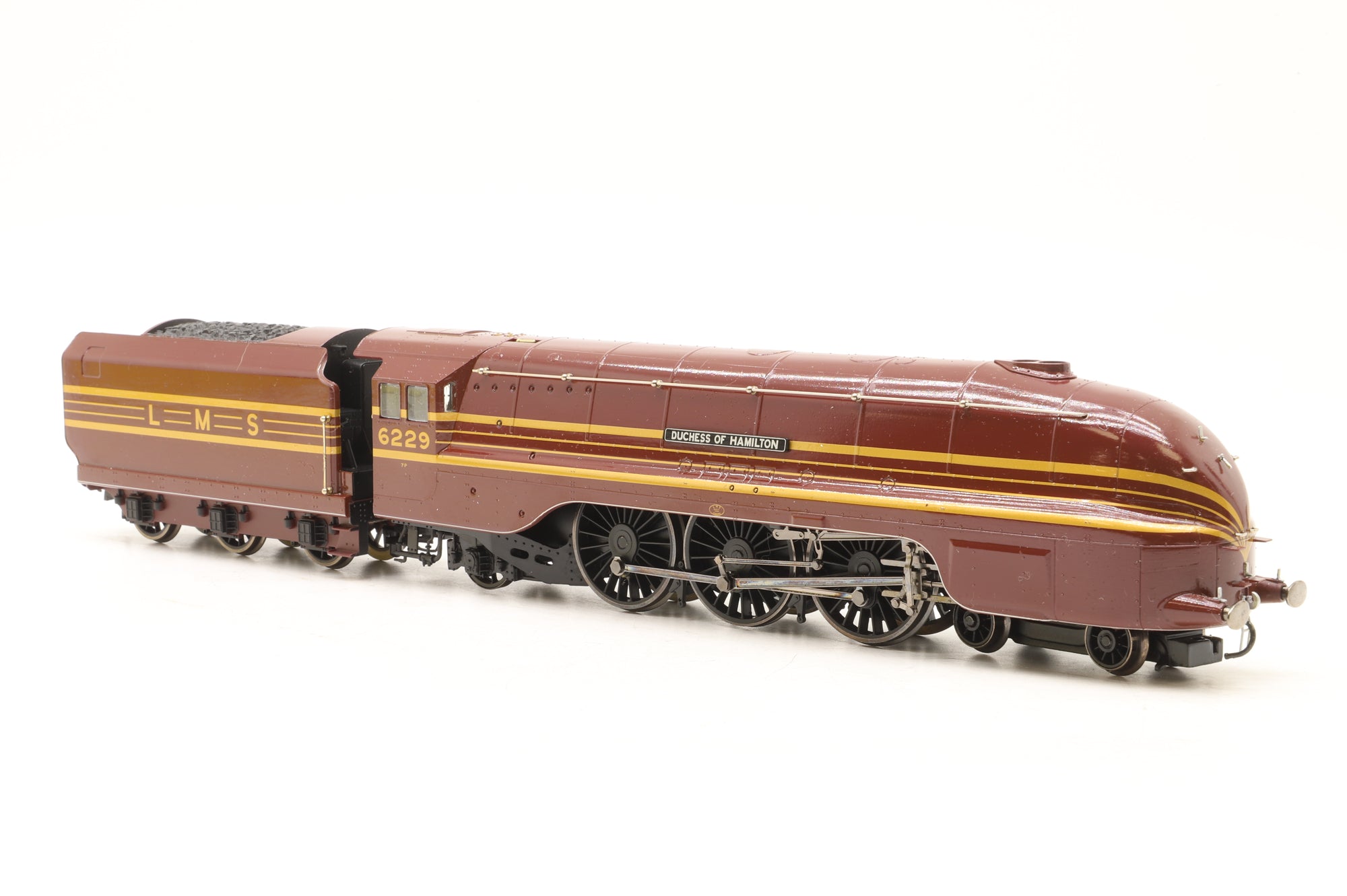 Hornby OO R3101 Princess Coronation Class '6229' 'Duchess of Hamilton' LMS Maroon
