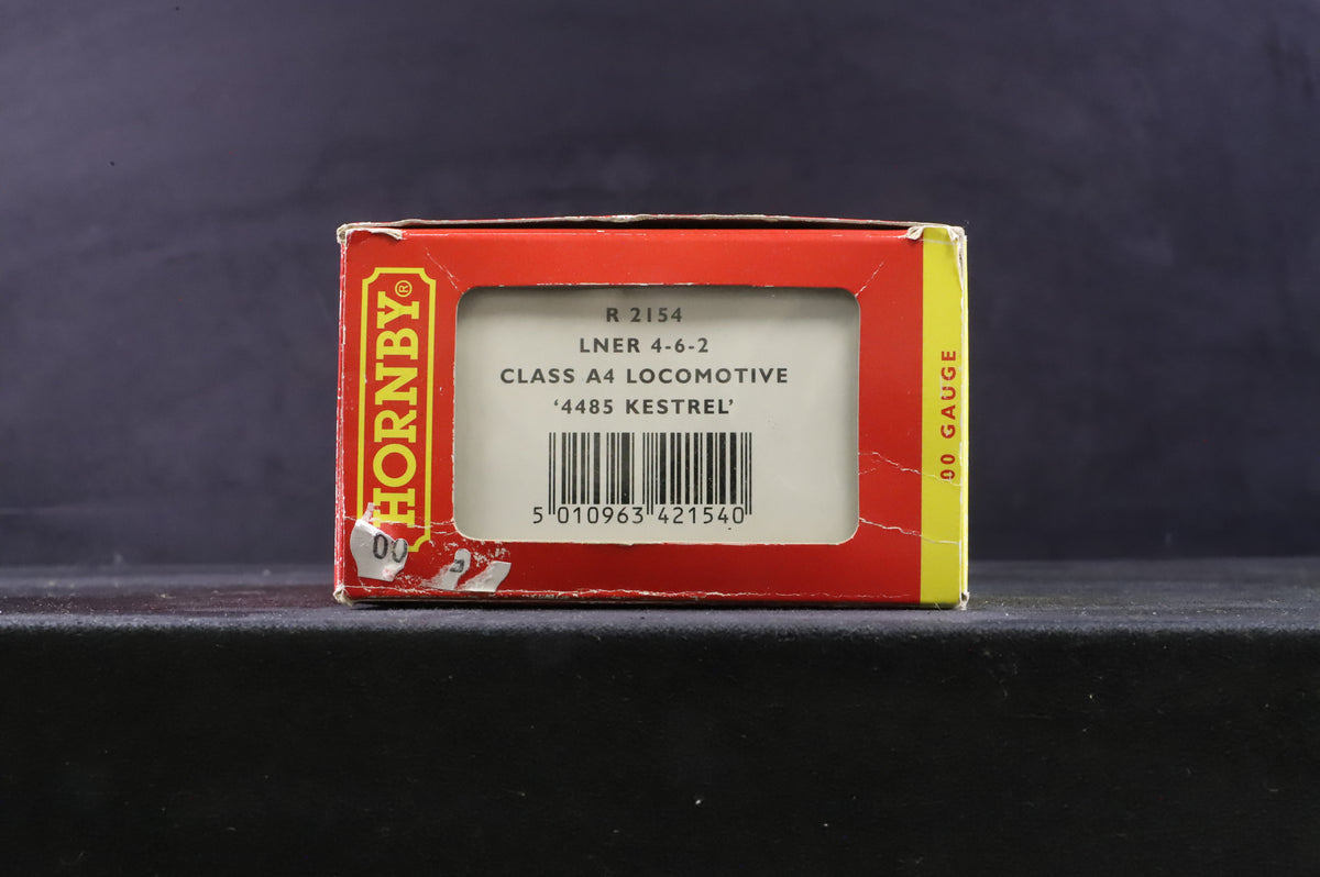 Hornby OO R2154 Class A4 4-6-2 &#39;Kestrel&#39; &#39;4485&#39; LNER Garter Blue