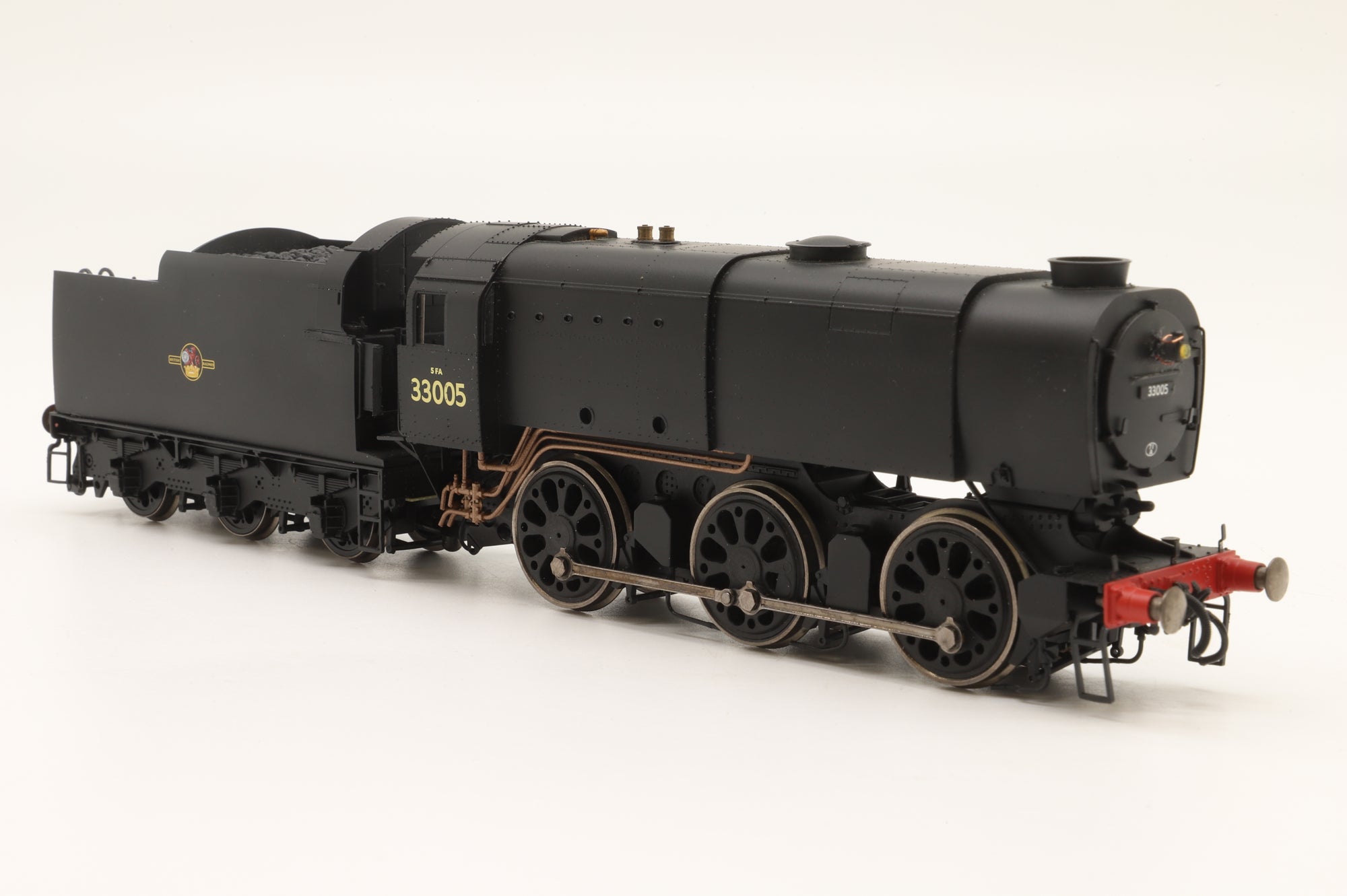 Hornby OO R3011 Class Q1 33005 in BR Black w/ Late Crests - DCC Sound
