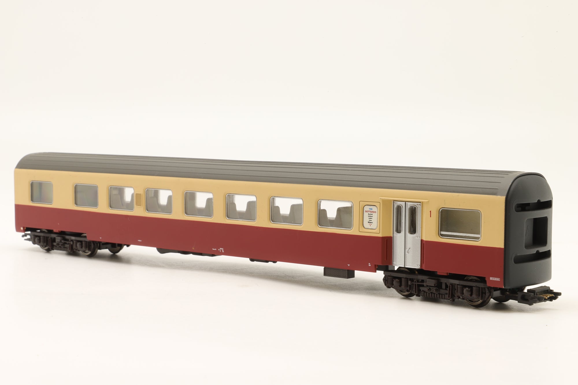 Rivarossi HO SBB TEE Gottardo 6 Car Set