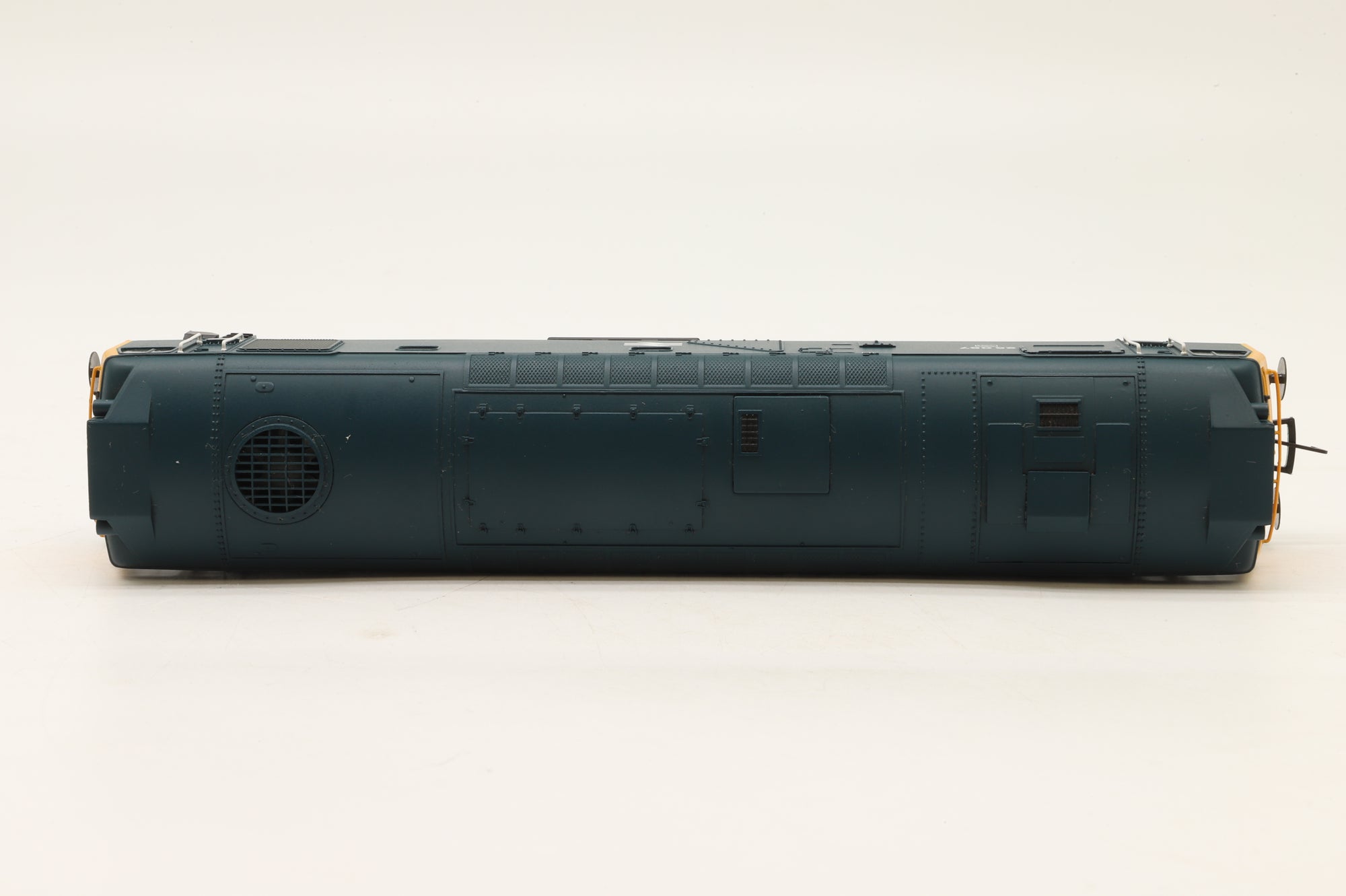 Bachmann OO Class 25 '25087' BR Blue