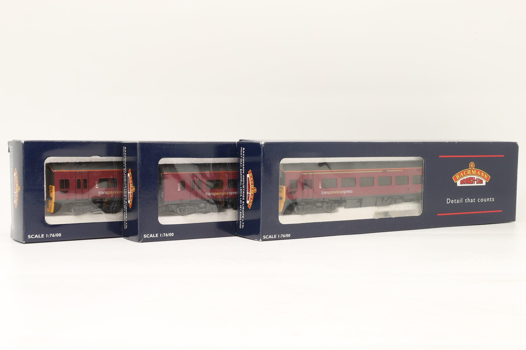 Bachmann OO 31-513A Class 159 3 Car DMU Arriva