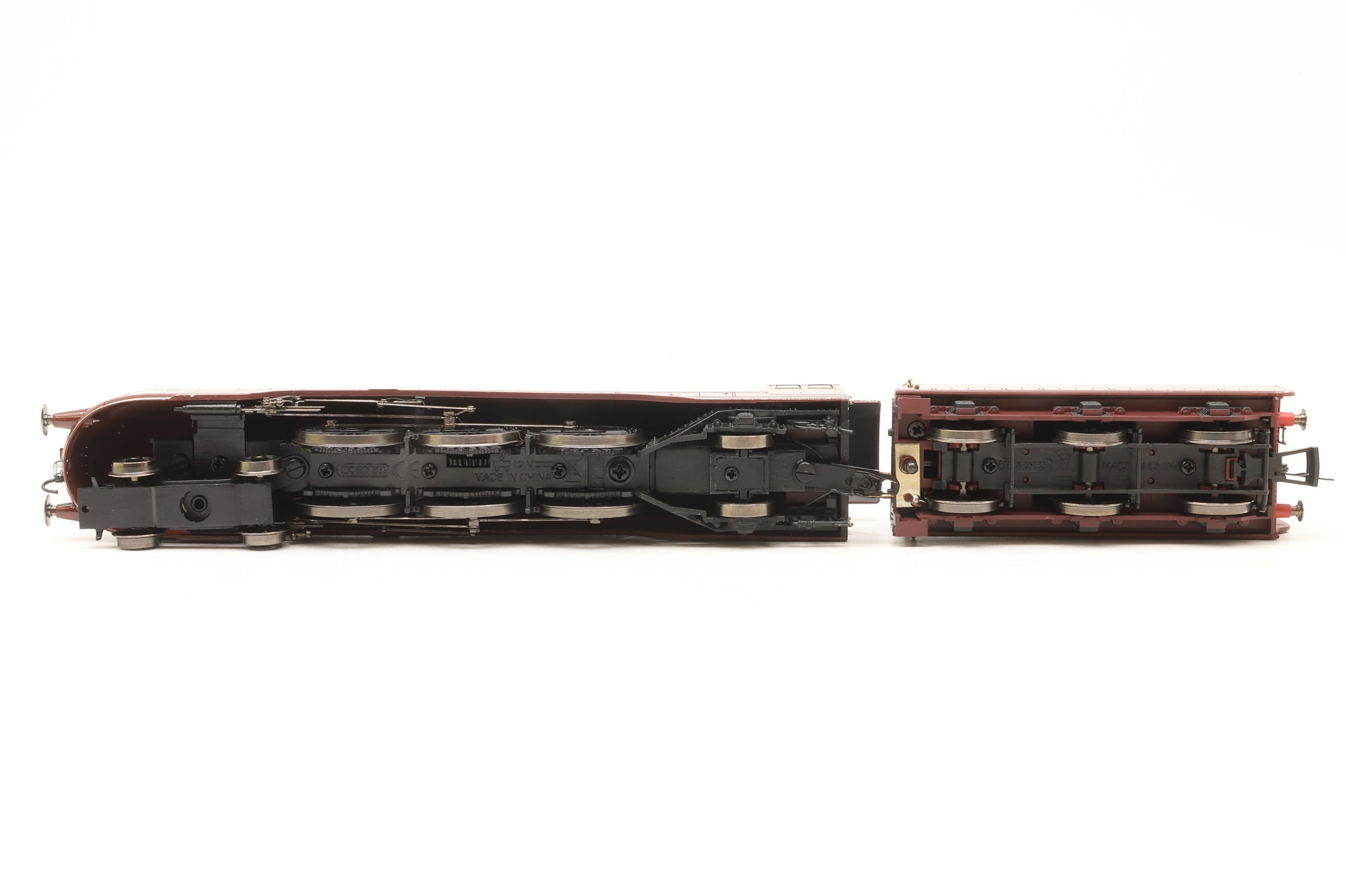 Hornby OO R3101 Princess Coronation Class '6229' 'Duchess of Hamilton' LMS Maroon