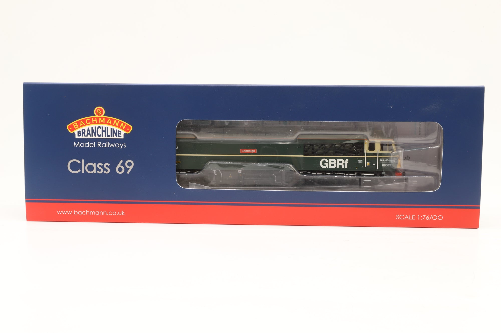 Bachmann OO 35-780 Class 69 69005 'Eastleigh' in GBRF BR Green (Retro Liveries)