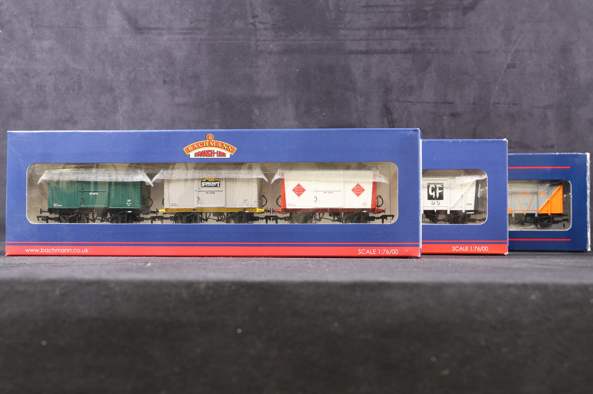 Bachmann OO Rake Of 9 Anniversary Vent Wagons 2009/ 2010 &amp; 2011 Excl. Bachmann Collectors Club