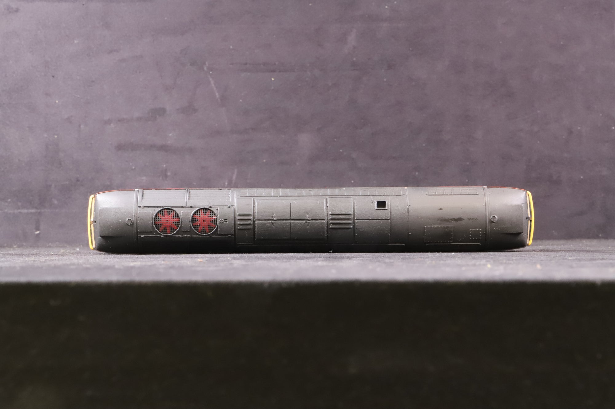 WORKSHOP ViTrains OO V2063 Class 47/8 '47805' 'Pride of Toton' Virgin Trains