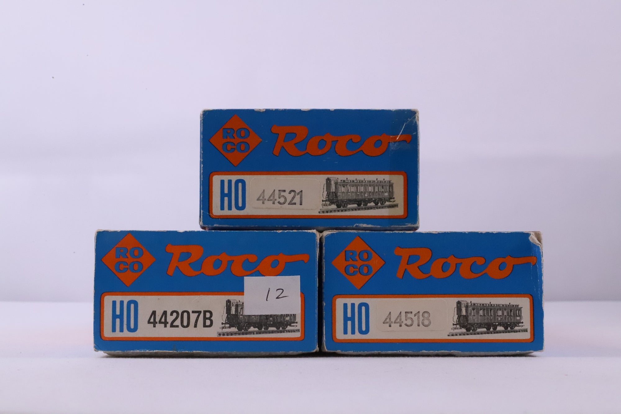 Roco HO Rake Of 3 OBB Green 6 Wheel Coaches Inc. 44521, 44518 & 44207B