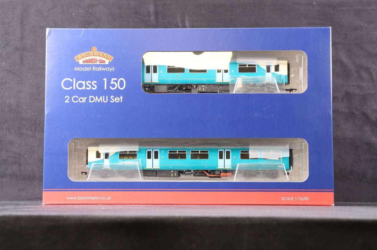 Bachmann OO 32-935 Cl.150/2 DMU 2 Car &#39;Arriva Trainswales/Trenau Arriva Cymru&#39;