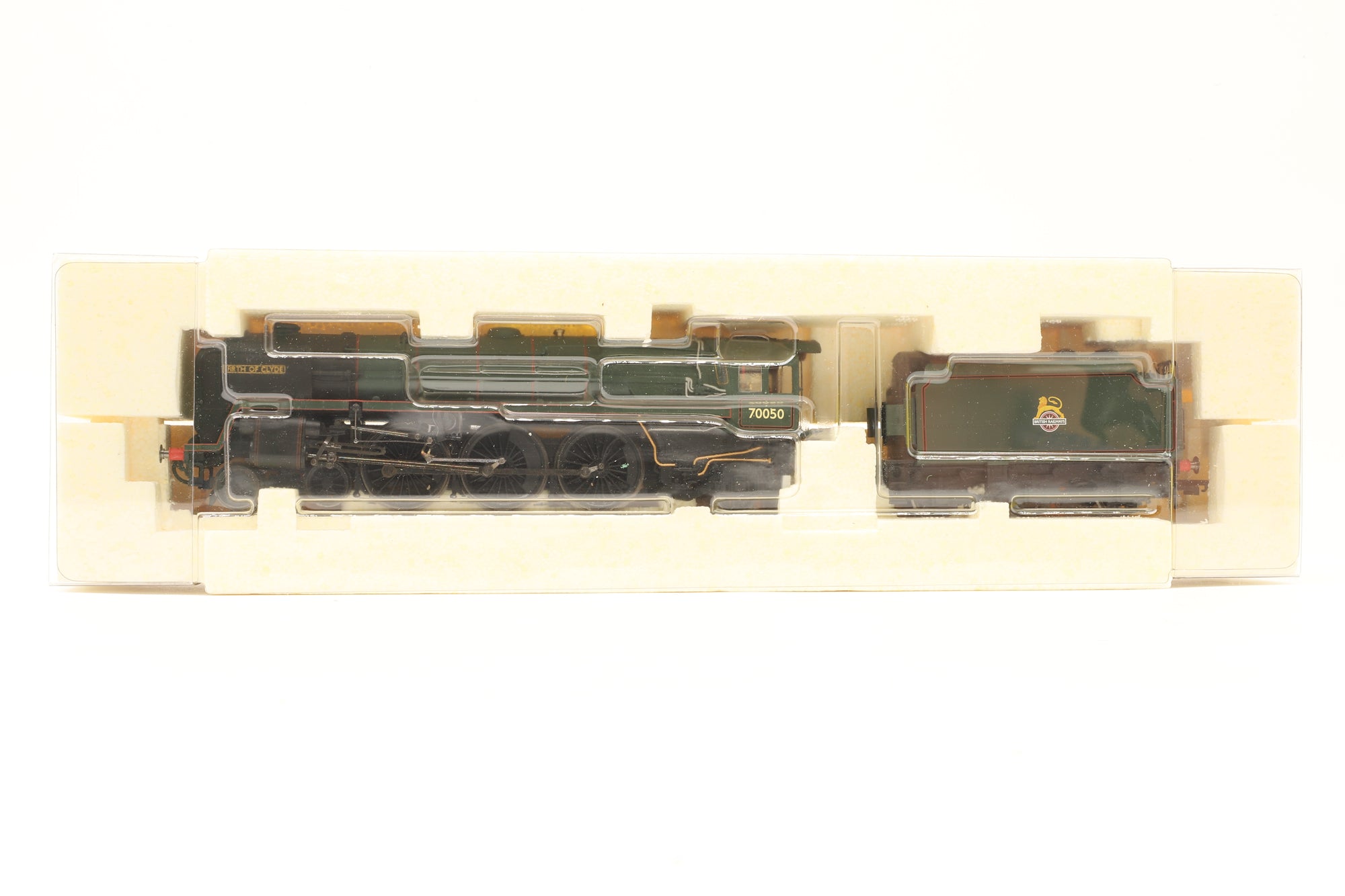Hornby OO R2718X Britannia Class 70050 'Firth of Clyde' in Lined BR Green w/ Early Crests