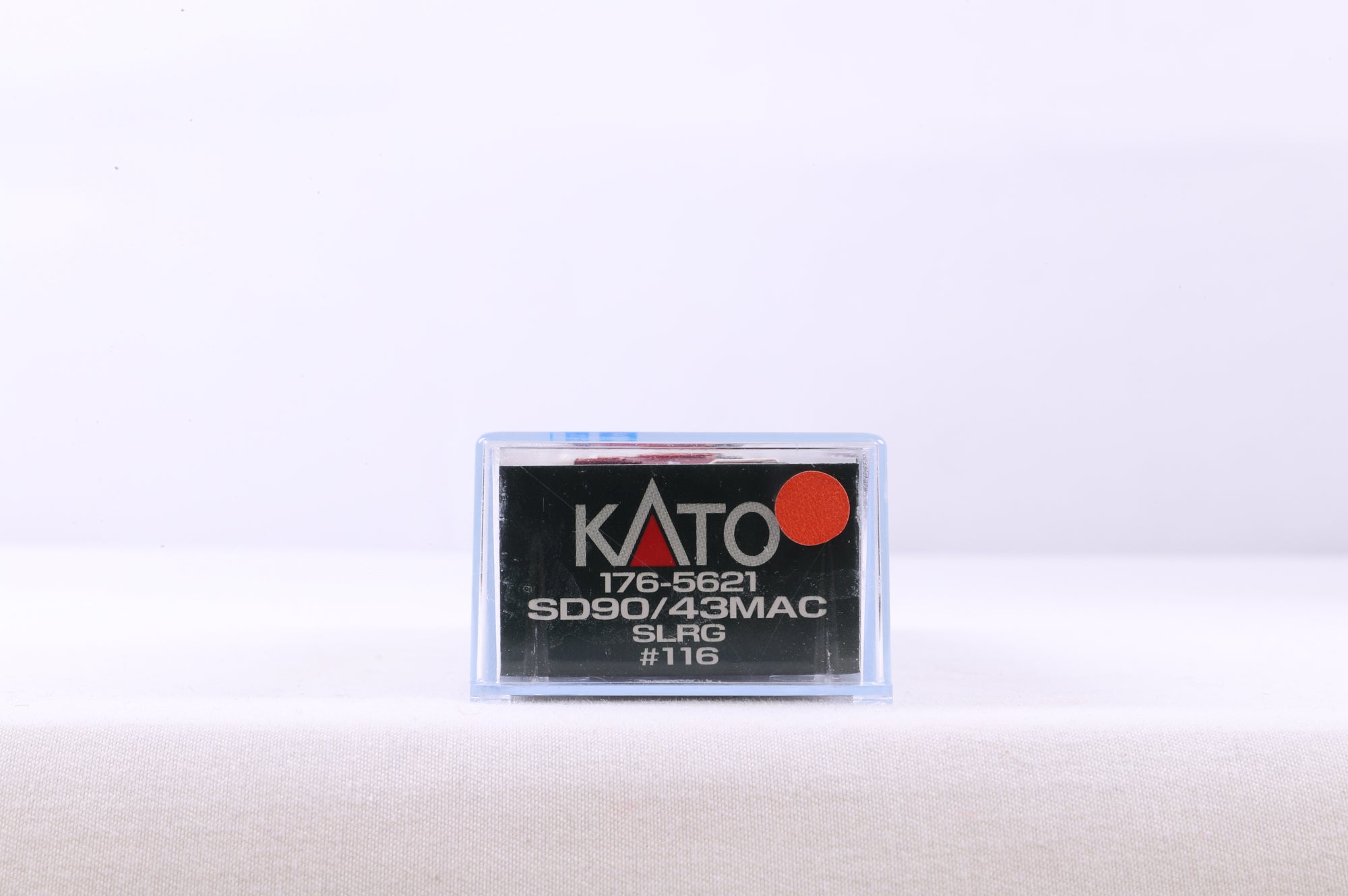 Kato N 176-5621 DS90/43MAC SL & Rio Grande '116'