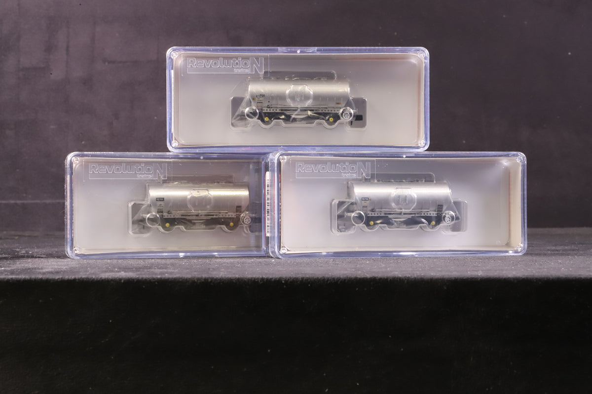 Revolution Trains N RT-PCV-TOPS-I PCV Cemflo TOPS Unbranded Triple Wagon Pack
