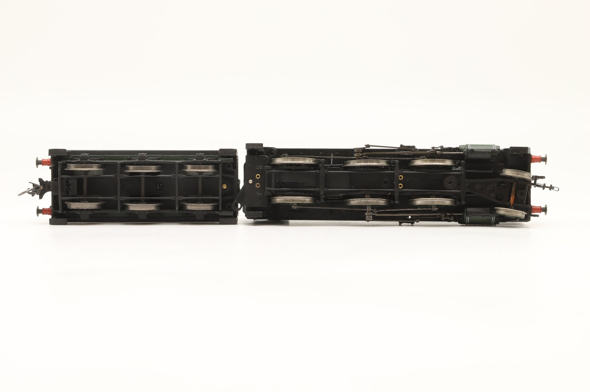 Bachmann OO 32-153 N Class '1824' Lined Southern Green, DCC Fitted