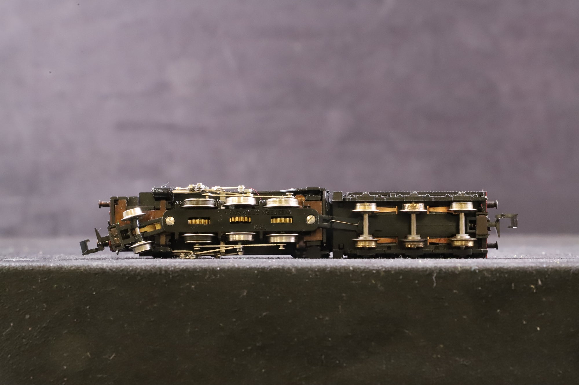 Minitrix N Gauge N202 Class 2MT 46400 in BR Black w/ Late Crests