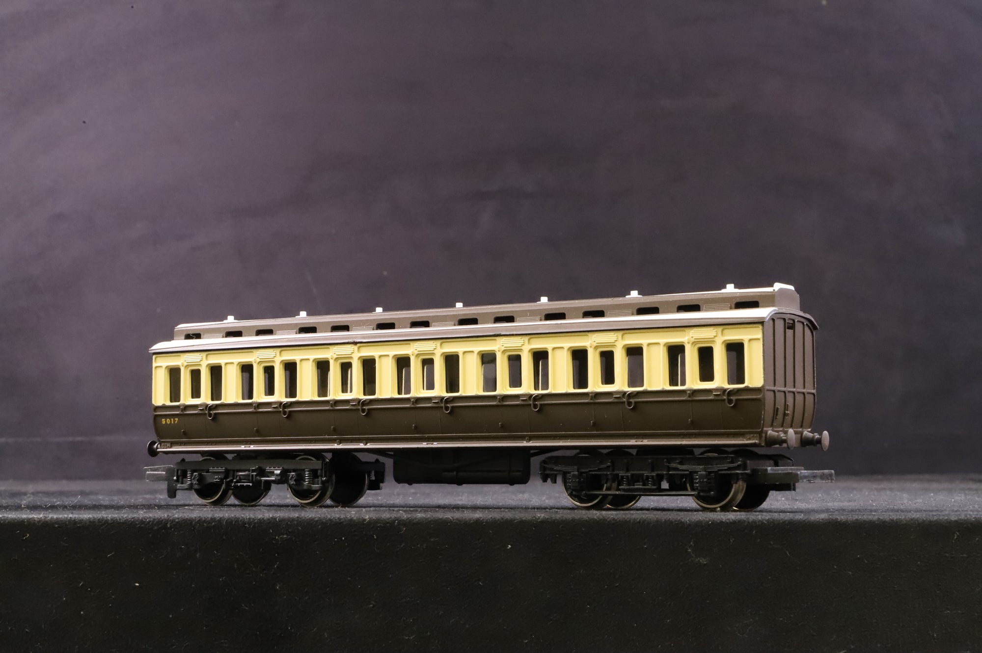 Hornby OO Lord Of The Isles Train Pack