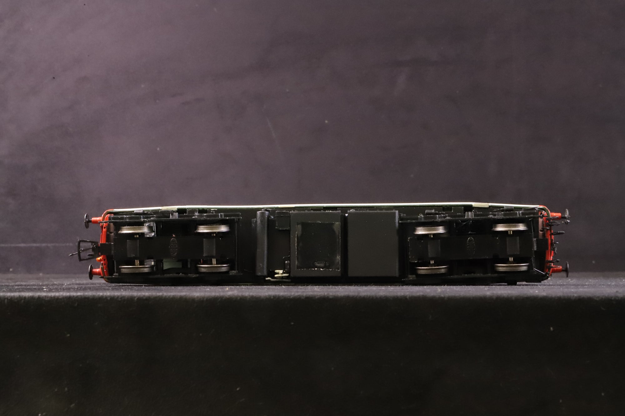 Heljan OO 2322 Class 23 Baby Deltic 'D5905' Green DCC Sound