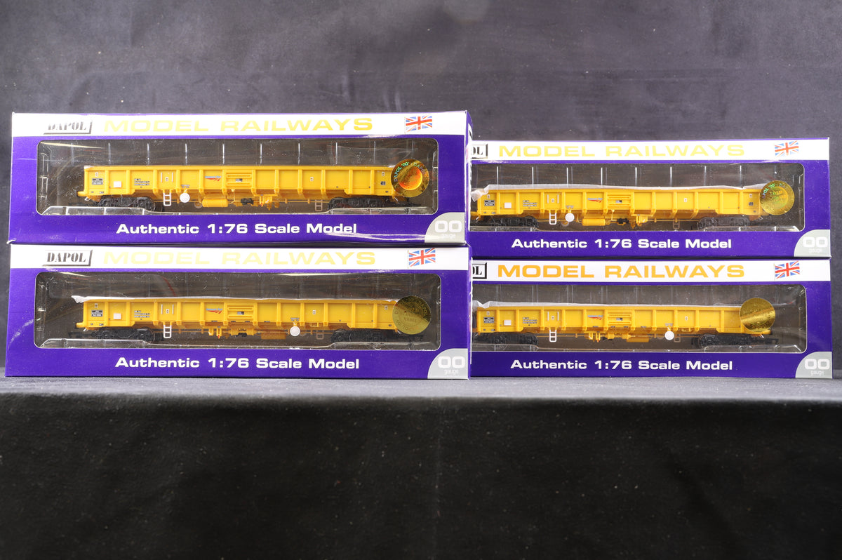 Dapol OO Rake of 4 JNA &#39;Falcon&#39; Network Rail Yellow Wagons, Inc. B855A, B, C &amp; D