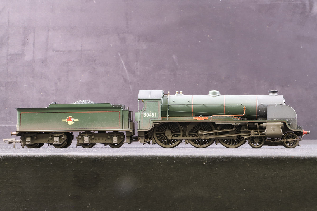 Hornby OO R2725 BR 4-6-0 Class N15 Renumbered &amp; Renamed