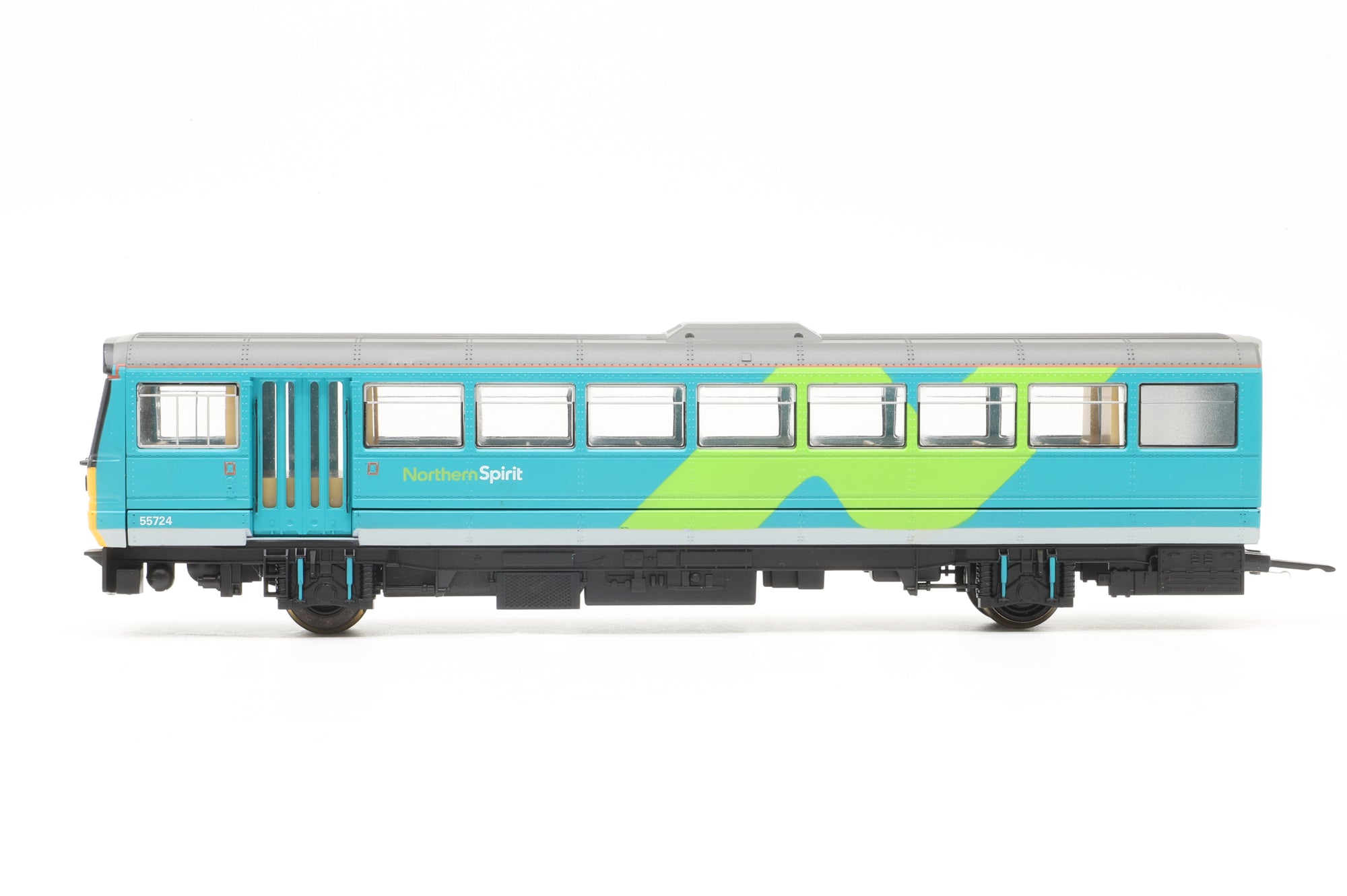 WORKSHOP Hornby OO R2161 Class 142 Pacer 142074 in Northern Spirit Livery