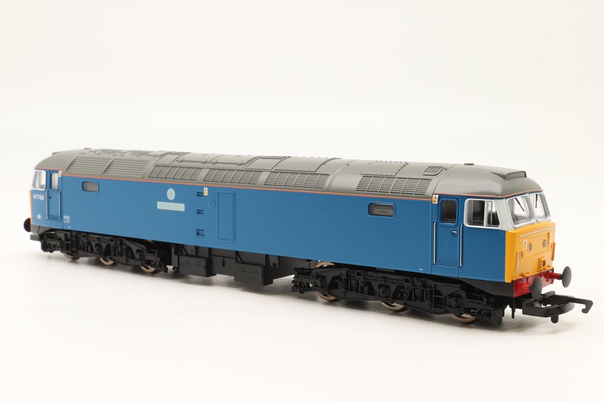Hornby OO R1093 The Blue Pullman Set Class 47 & 3 Mk2 Coaches