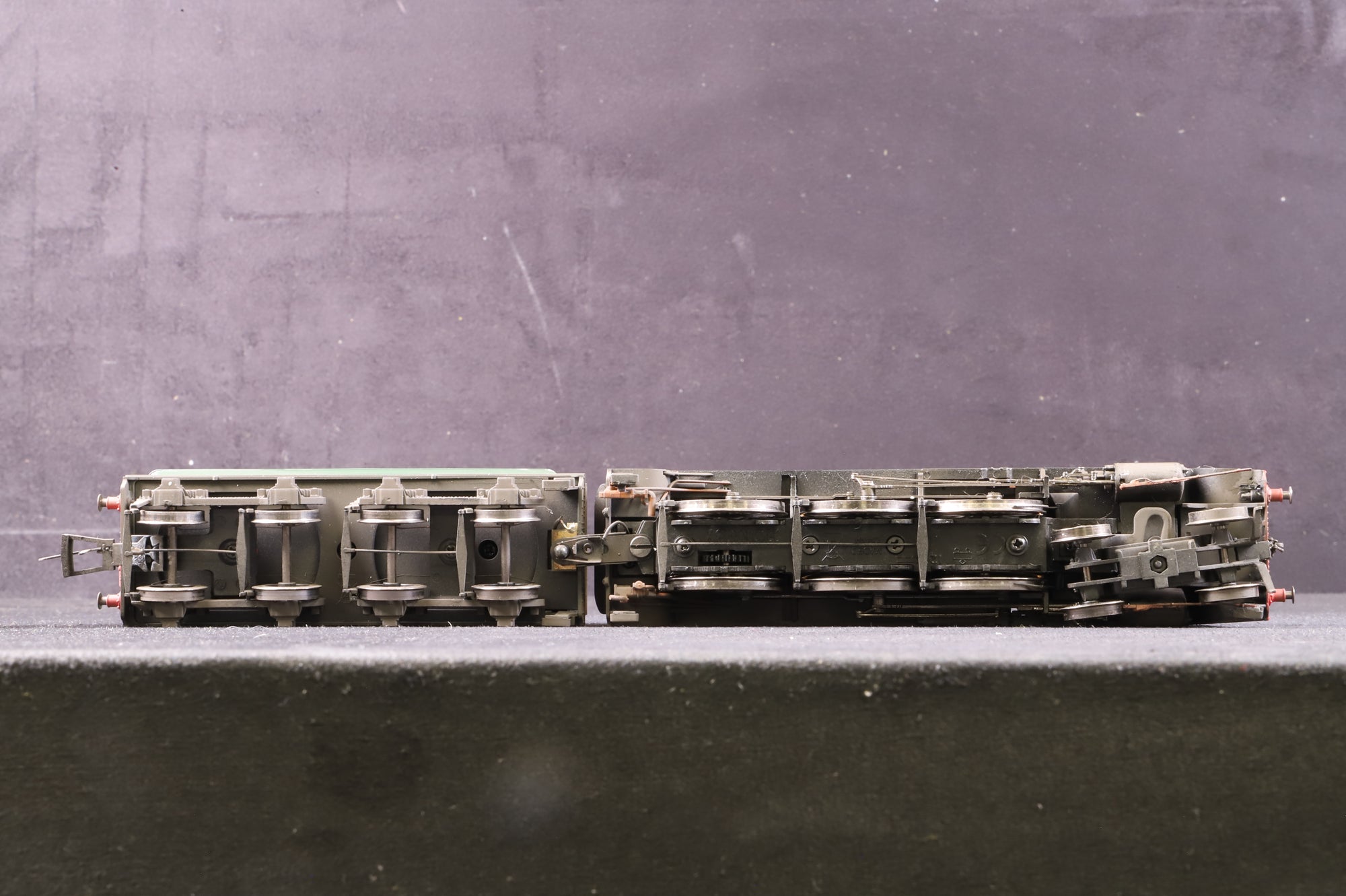 Hornby OO R2725 BR 4-6-0 Class N15 Renumbered & Renamed