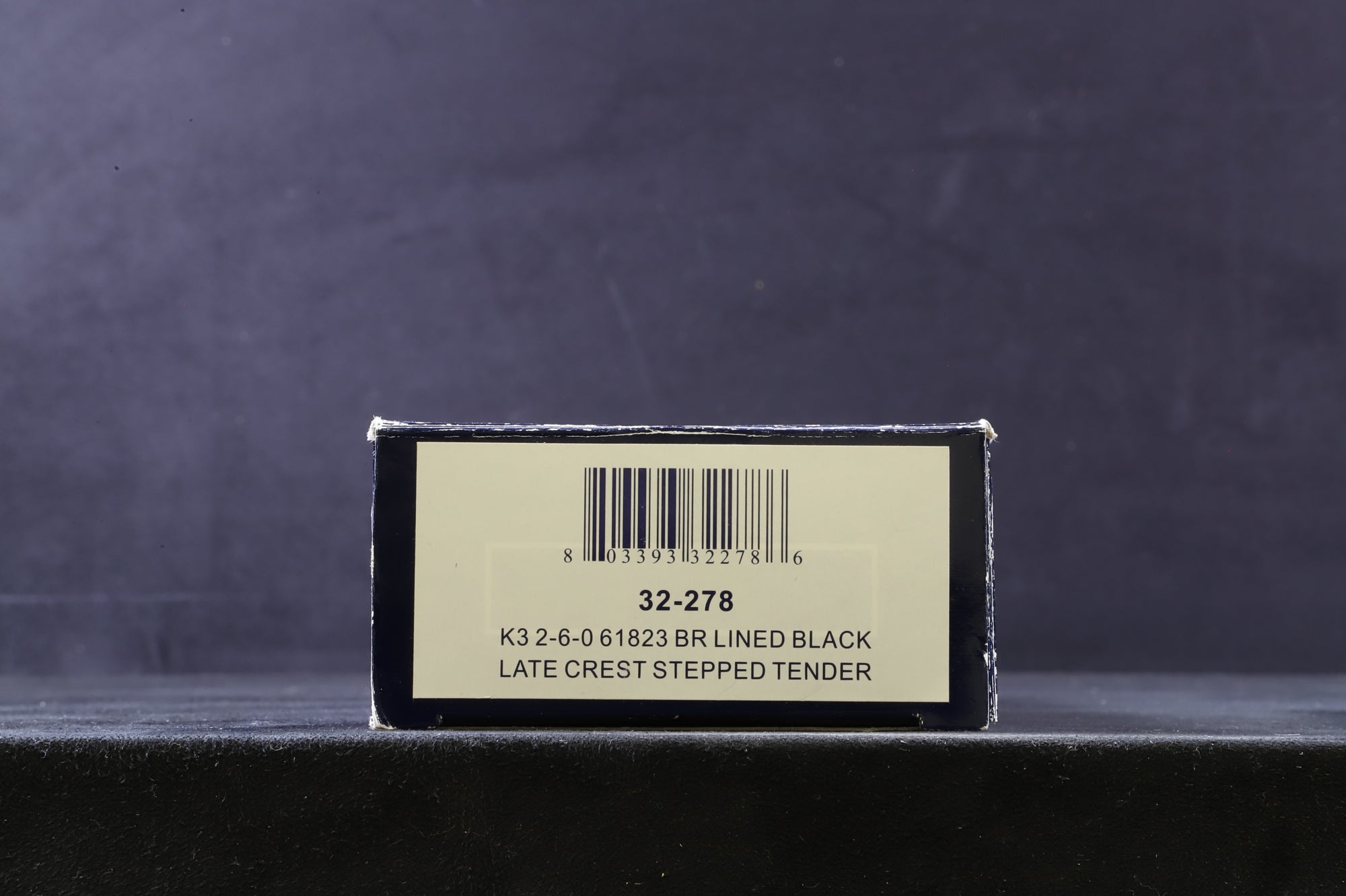 Bachmann OO 32-278 K3 Class 61823 in Lined BR Black w/ Stepped tender & Late Crests