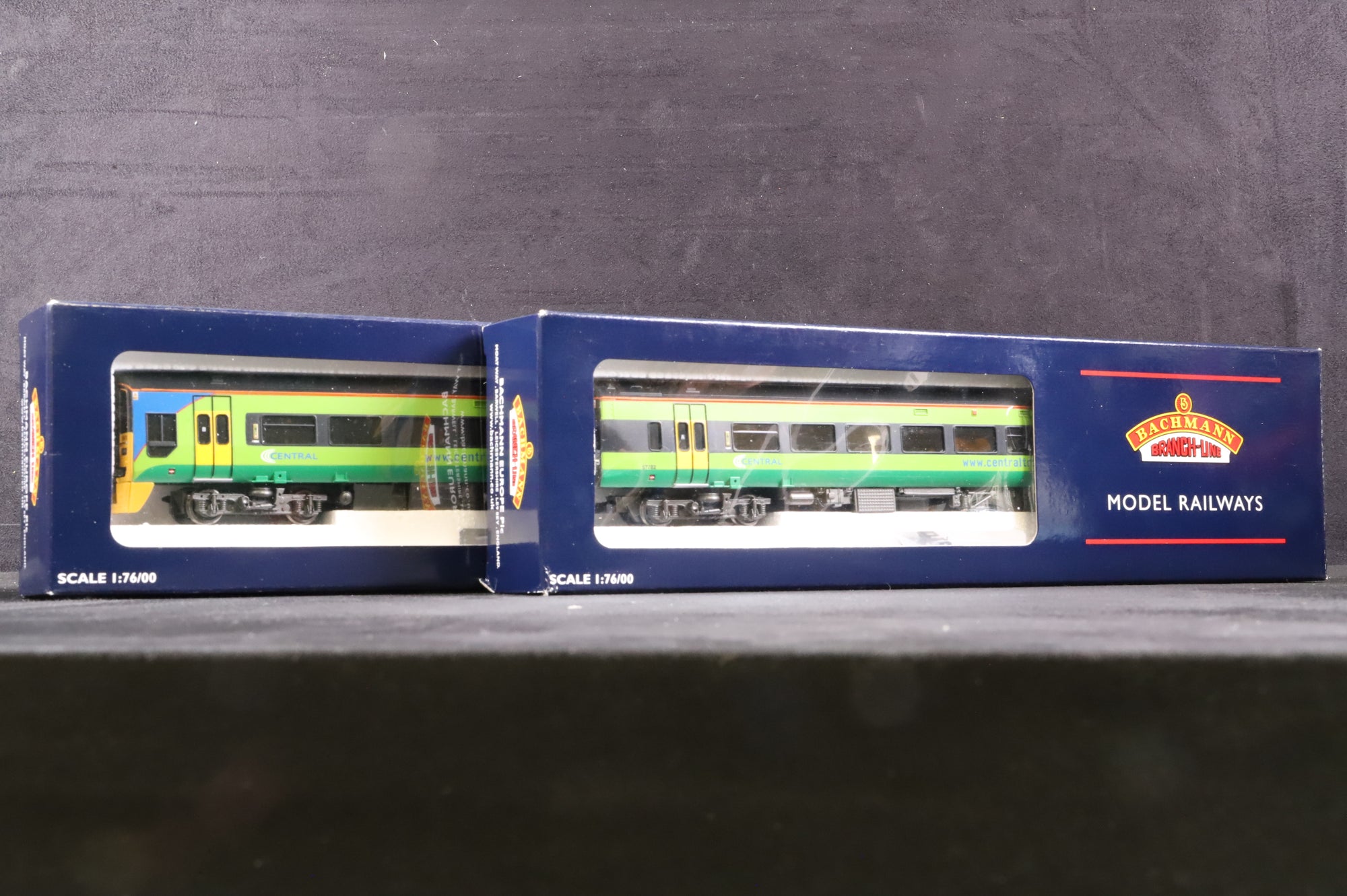 Bachmann OO 31-516 Class 158 2 Car DMU Central Trains Livery