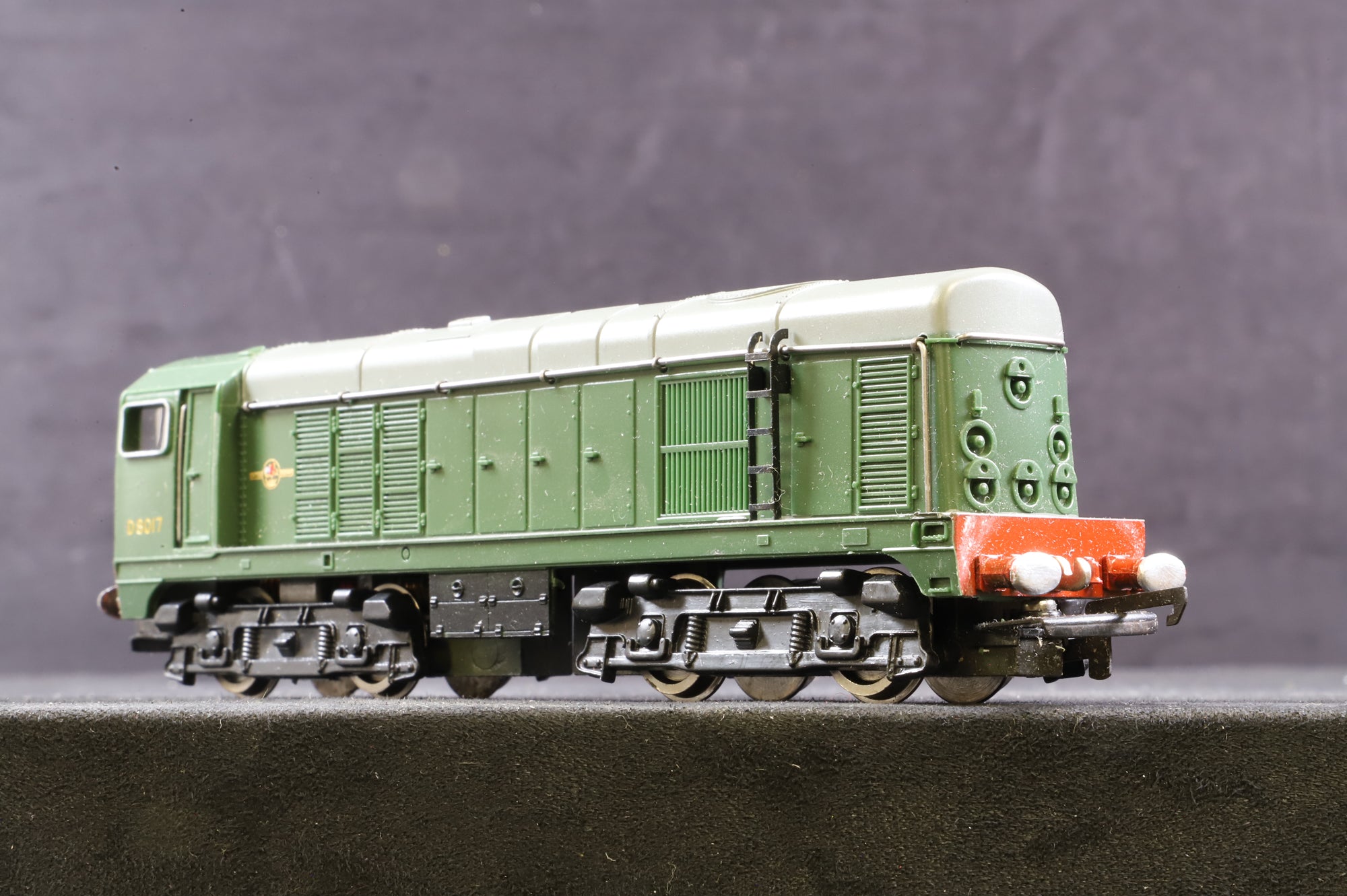 WORKSHOP Wrenn OO W2230 Bo-Bo Diesel Electric Green BR Non Runner
