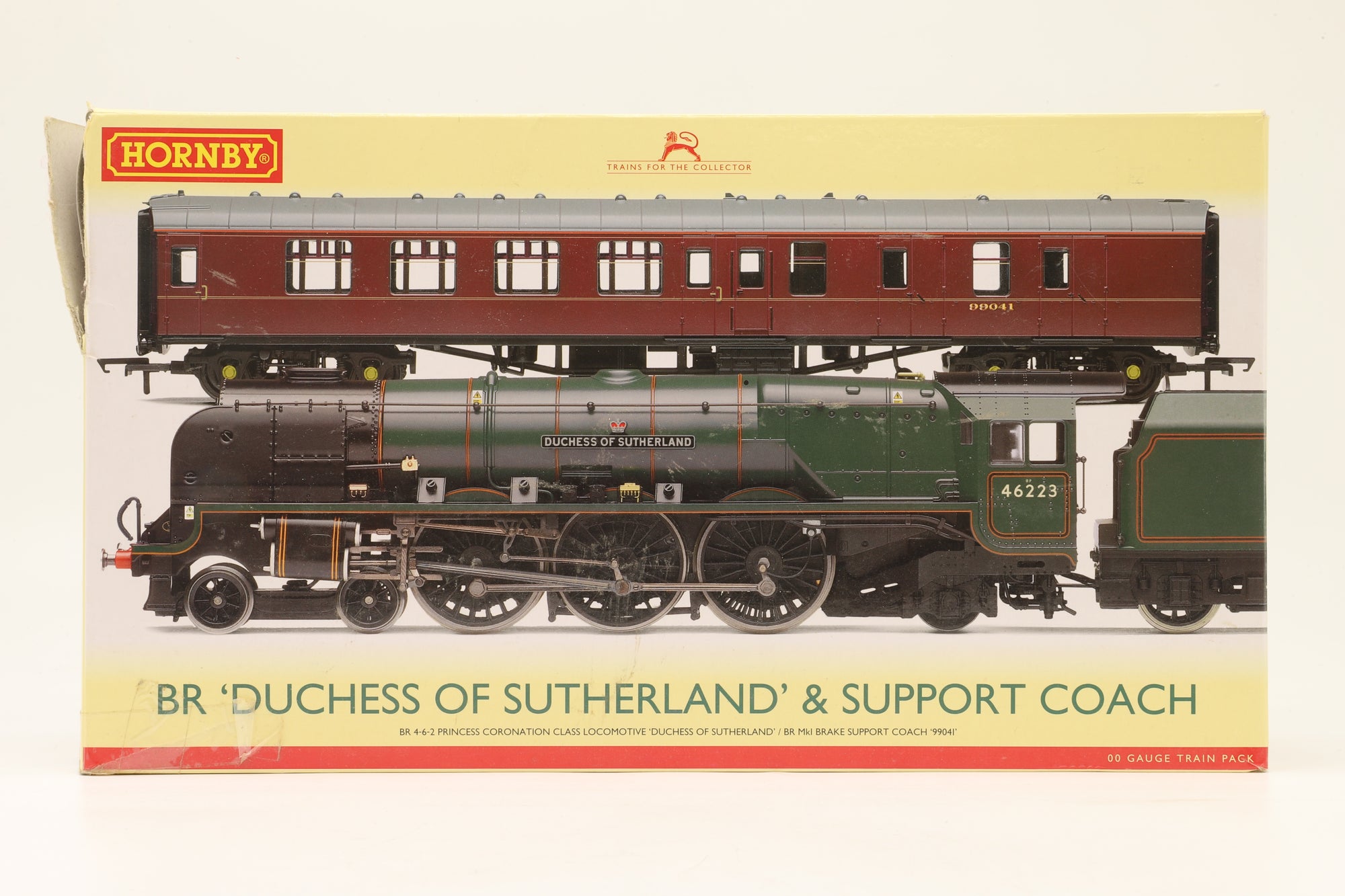 Hornby OO R3221 Duchess of Sutherland & Support Coach Set DCC Sound