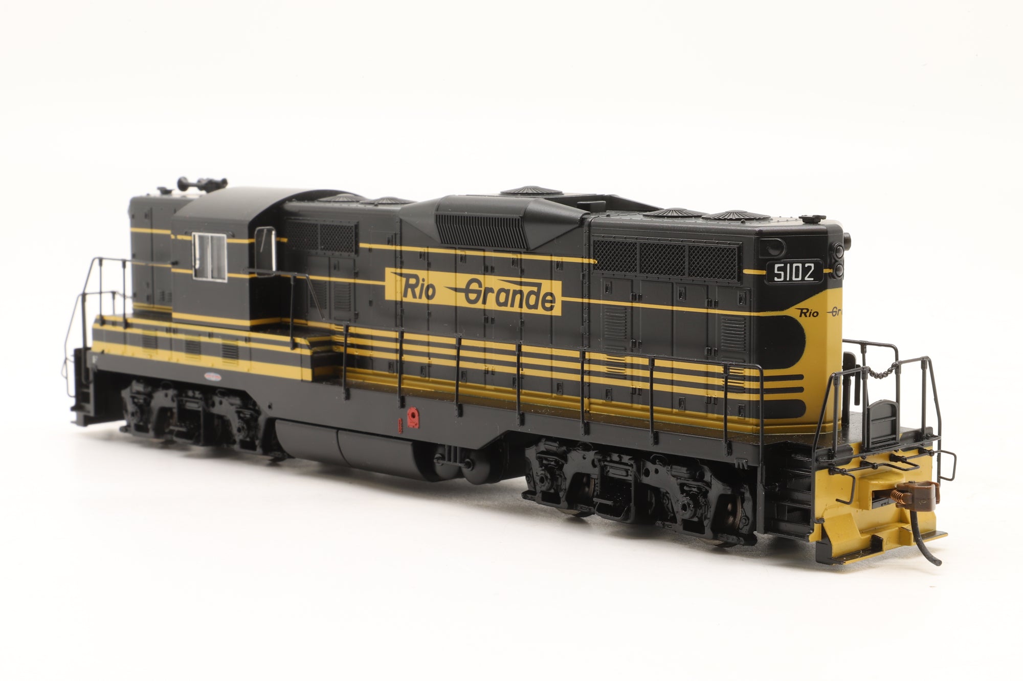 Bachmann HO 62412 EMD GP7 '5102' Rio Grande Diesel Locomotive DCC Fitted