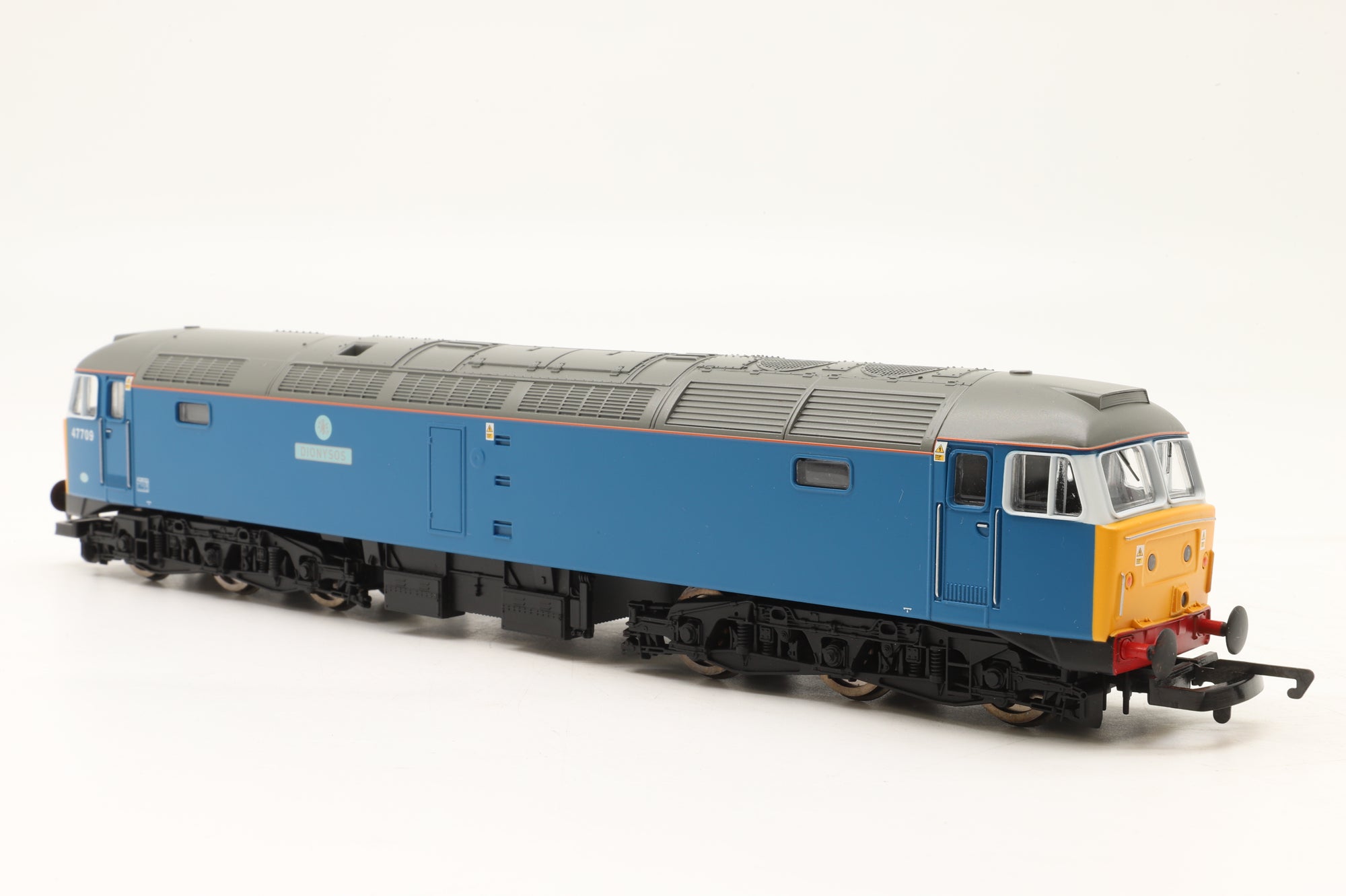 Hornby OO R1093 The Blue Pullman Set Class 47 & 3 Mk2 Coaches