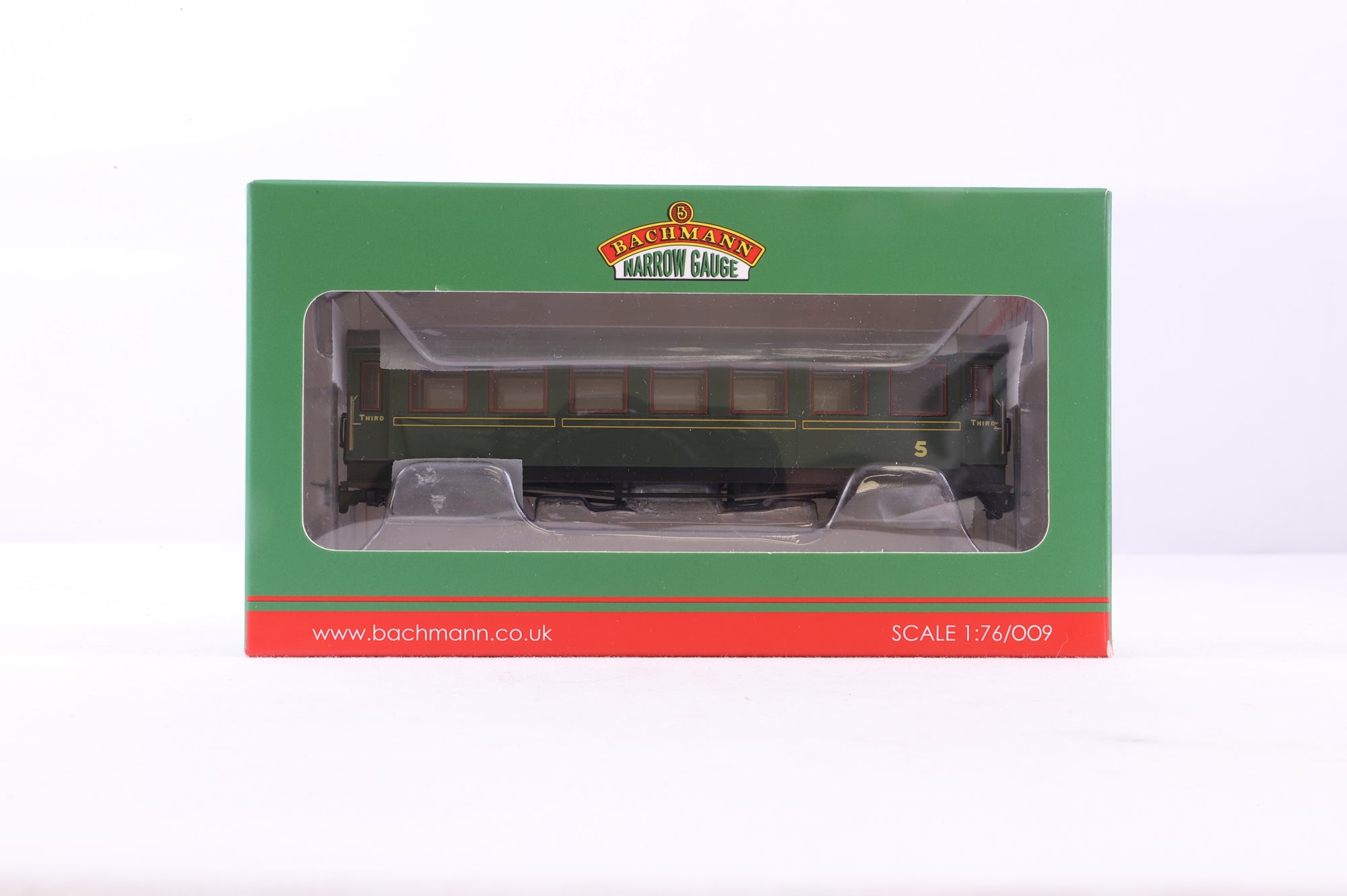 Bachmann OO9 394-002 Steel Bodied Bogie 3rd Coach Lined Green
