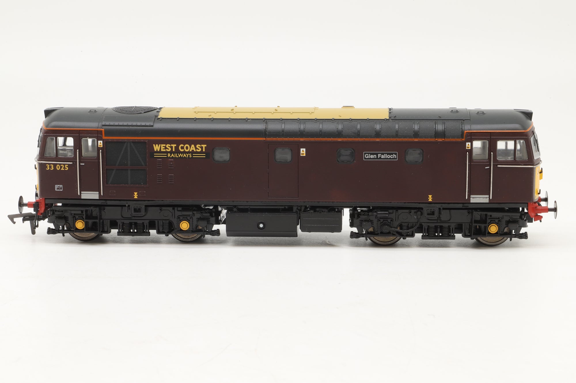 Heljan OO 3370 Class 33/0 '33025' 'Glen Falloch' WCR, DCC fitted
