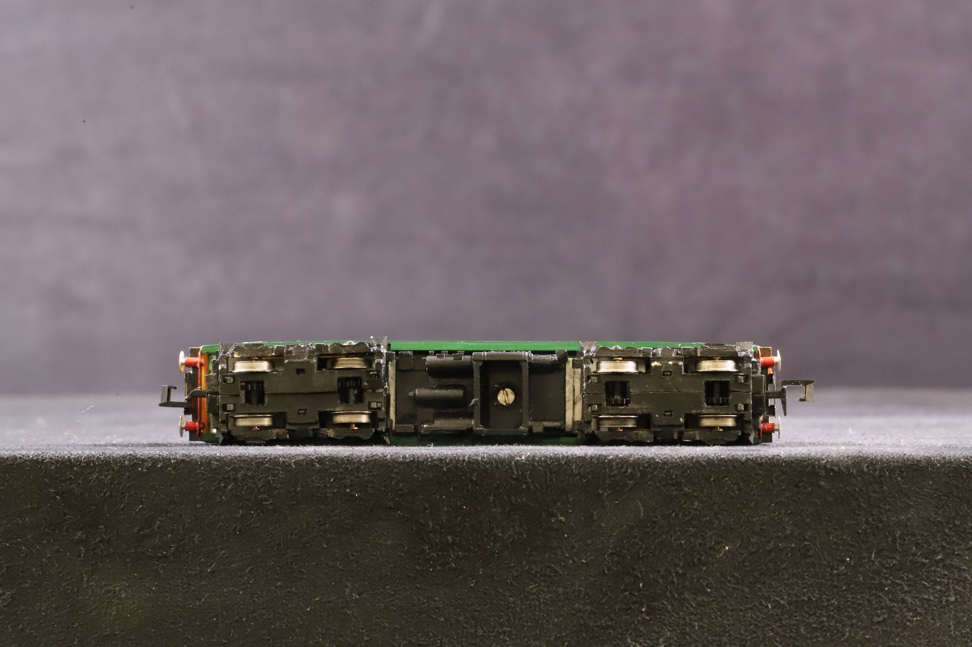 CJM N Gauge Class 73 E8001 in BR Green w/ Small Yellow Panels