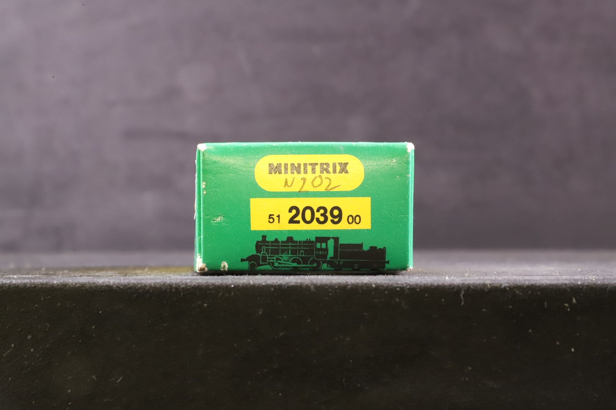 Minitrix N Gauge N202 Class 2MT 46400 in BR Black w/ Late Crests