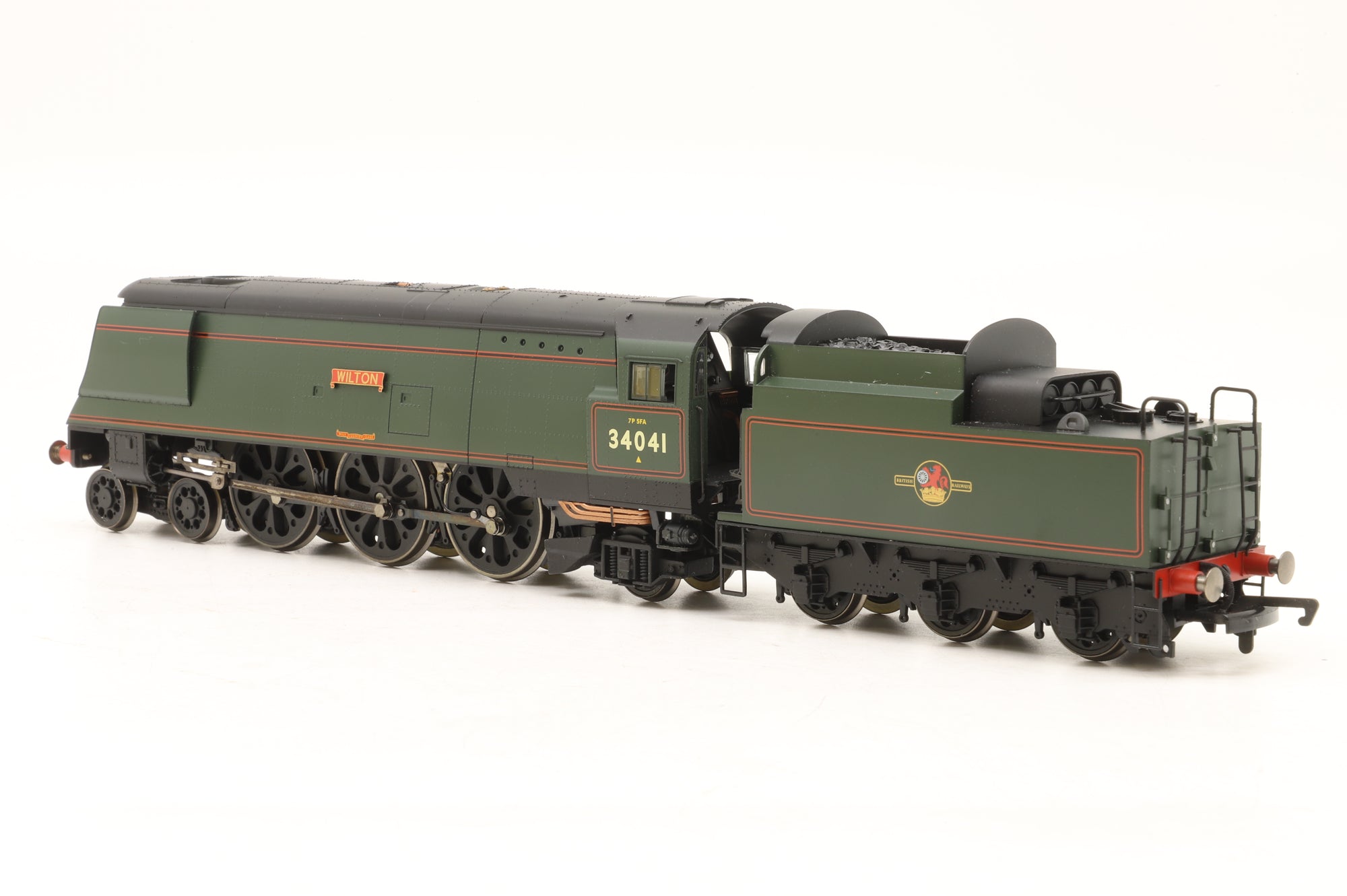 Hornby OO R2218 West Country Class '34041' 'Wilton' BR Lined Green L/C